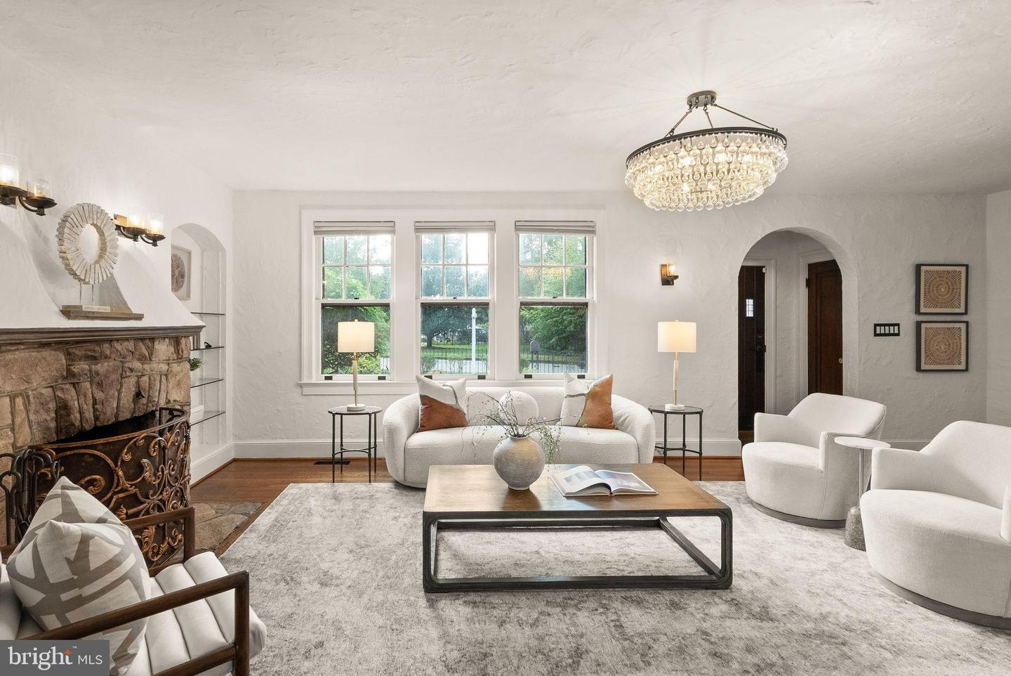 1520 N HIGHLAND ST, ARLINGTON, Virginia 22201, 4 Bedrooms Bedrooms, 7 Rooms Rooms,3 BathroomsBathrooms,Residential,For sale,1520 N HIGHLAND ST,VAAR2056168 MLS # VAAR2056168