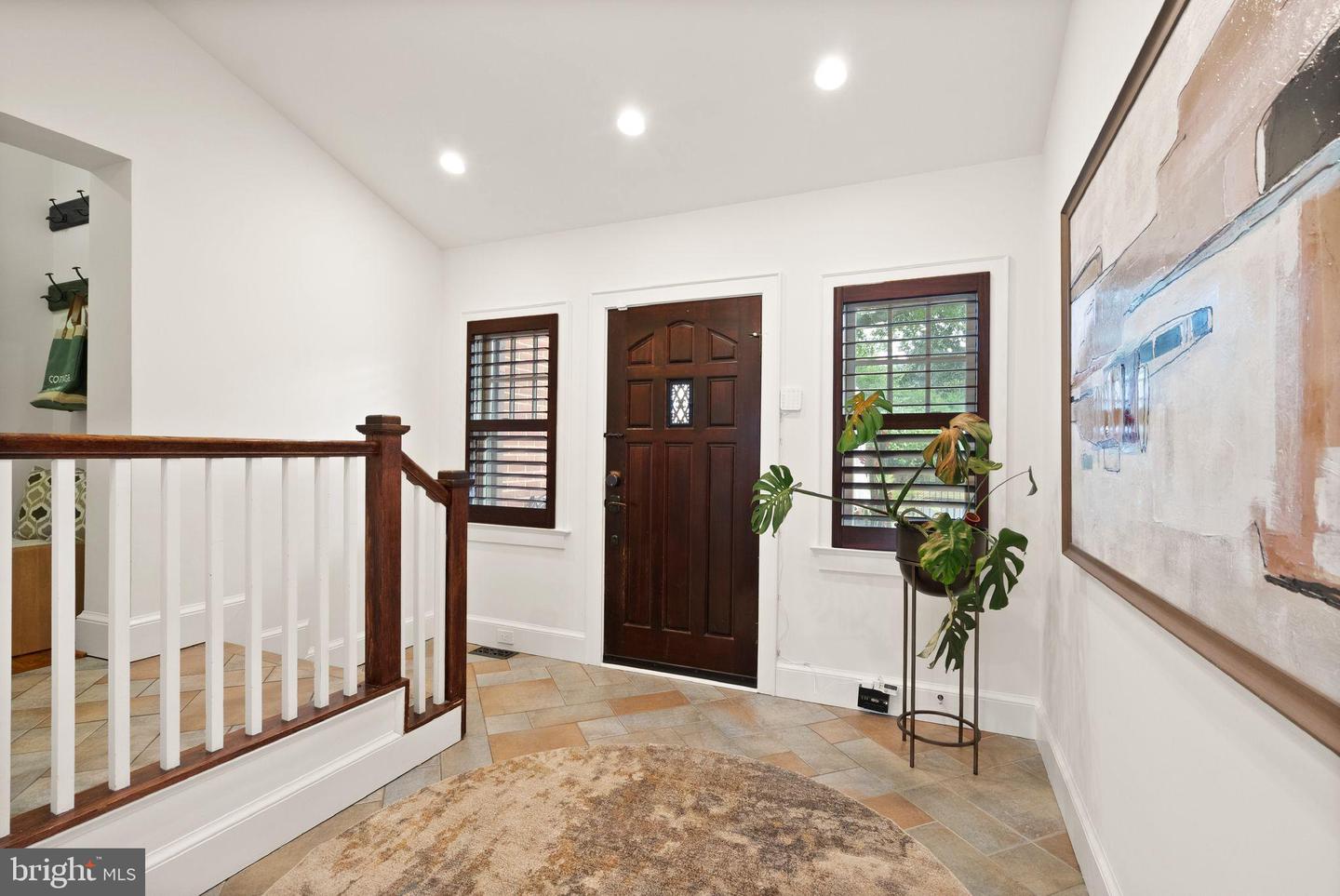 1520 N HIGHLAND ST, ARLINGTON, Virginia 22201, 4 Bedrooms Bedrooms, 7 Rooms Rooms,3 BathroomsBathrooms,Residential,For sale,1520 N HIGHLAND ST,VAAR2056168 MLS # VAAR2056168
