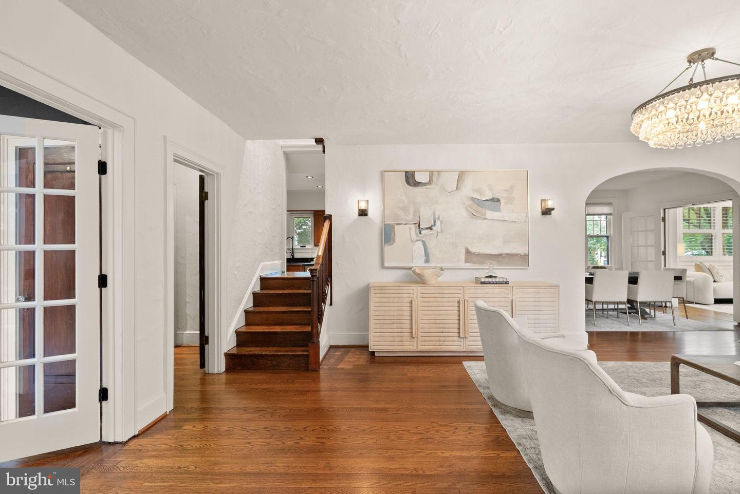 1520 N HIGHLAND ST, ARLINGTON, Virginia 22201, 4 Bedrooms Bedrooms, 7 Rooms Rooms,3 BathroomsBathrooms,Residential,For sale,1520 N HIGHLAND ST,VAAR2056168 MLS # VAAR2056168