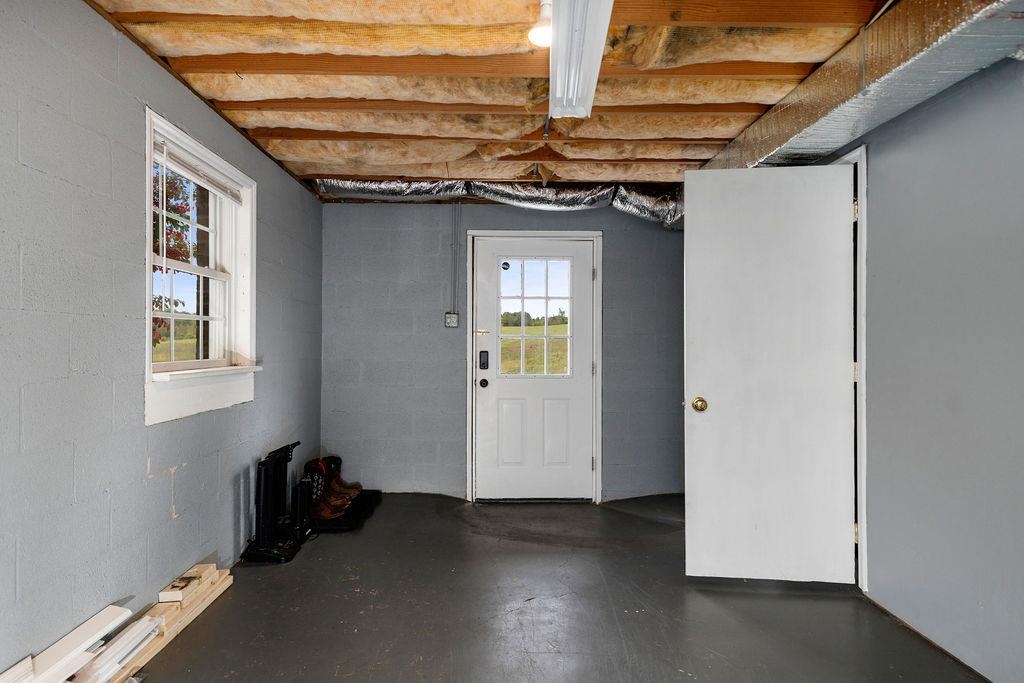 366 SMOKY ROW RD, STAUNTON, Virginia 24401, 3 Bedrooms Bedrooms, ,2 BathroomsBathrooms,Residential,366 SMOKY ROW RD,670135 MLS # 670135
