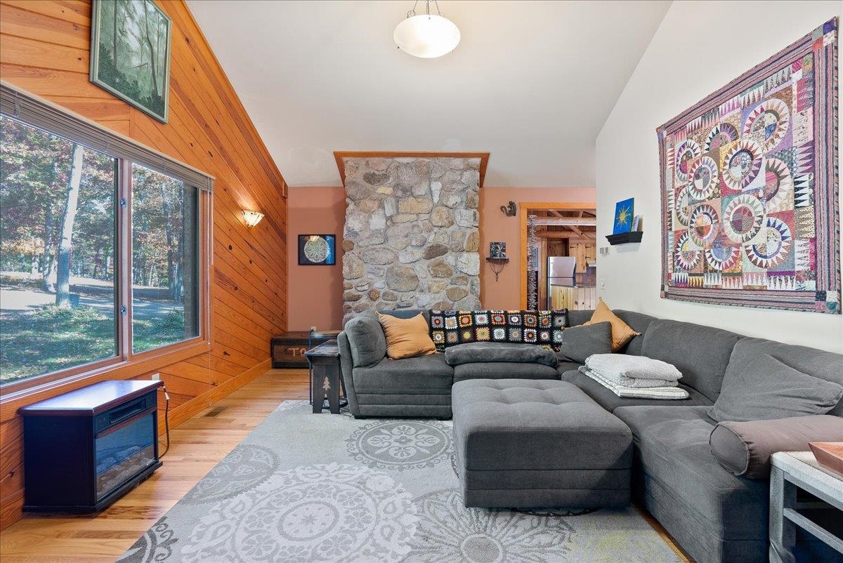 153 HOLIDAY HILL, MCGAHEYSVILLE, Virginia 22840, 5 Bedrooms Bedrooms, ,3 BathroomsBathrooms,Residential,Slekar Retreat,153 HOLIDAY HILL,670136 MLS # 670136