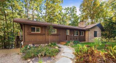 153 HOLIDAY HILL, MCGAHEYSVILLE, Virginia 22840, 5 Bedrooms Bedrooms, ,3 BathroomsBathrooms,Residential,Slekar Retreat,153 HOLIDAY HILL,670136 MLS # 670136