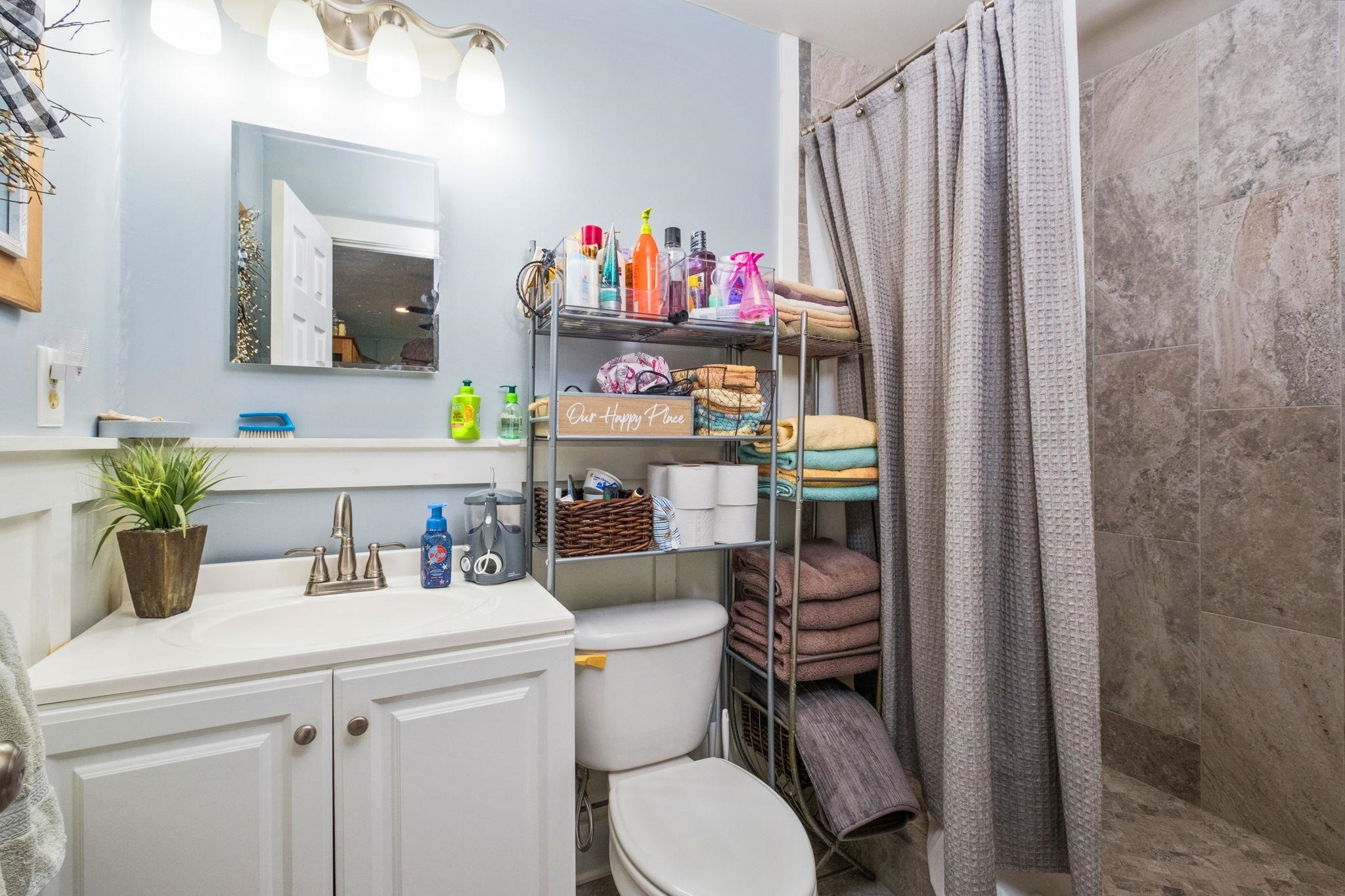 743 COMERTOWN RD, SHENANDOAH, Virginia 22849, 3 Bedrooms Bedrooms, ,3 BathroomsBathrooms,Residential,743 COMERTOWN RD,670139 MLS # 670139