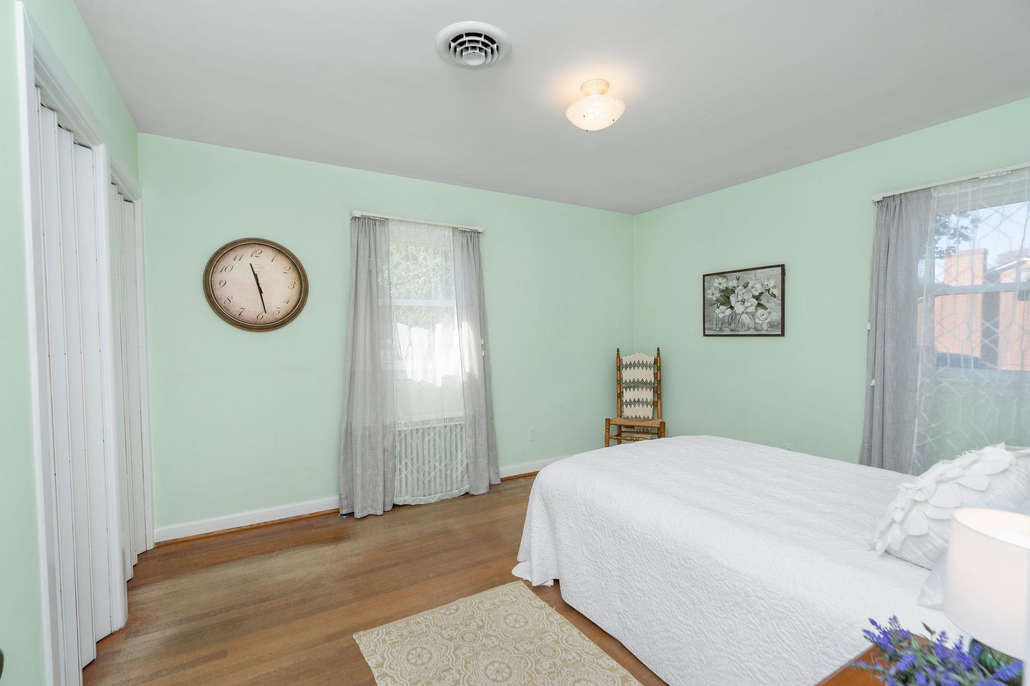 3219 CHURCHVILLE AVE, STAUNTON, Virginia 24401, 3 Bedrooms Bedrooms, ,1 BathroomBathrooms,Residential,3219 CHURCHVILLE AVE,670141 MLS # 670141