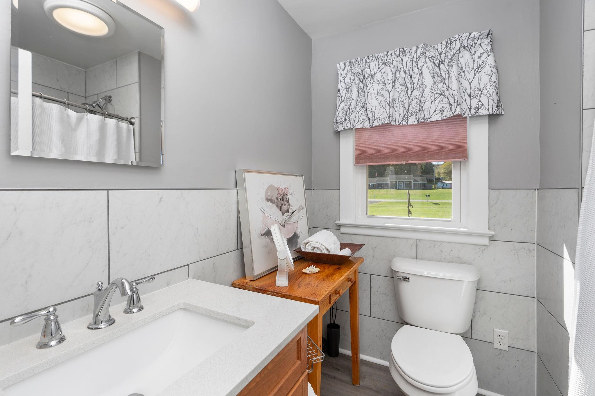 3219 CHURCHVILLE AVE, STAUNTON, Virginia 24401, 3 Bedrooms Bedrooms, ,1 BathroomBathrooms,Residential,3219 CHURCHVILLE AVE,670141 MLS # 670141
