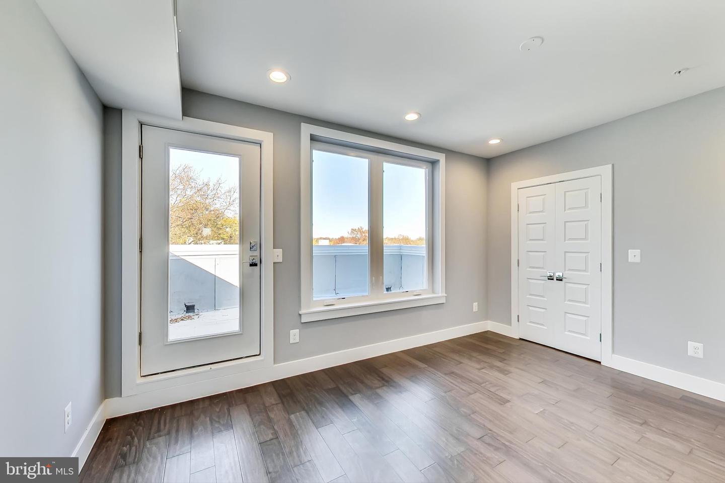 525 KENNEDY ST NW #6, WASHINGTON, District Of Columbia 20011, 2 Bedrooms Bedrooms, ,2 BathroomsBathrooms,Residential,For sale,525 KENNEDY ST NW #6,DCDC2212144 MLS # DCDC2212144