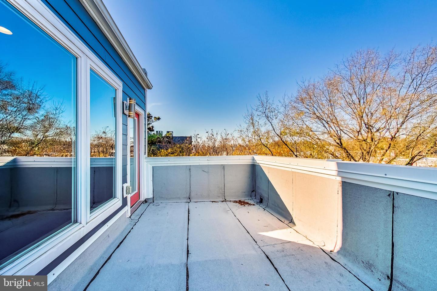 525 KENNEDY ST NW #6, WASHINGTON, District Of Columbia 20011, 2 Bedrooms Bedrooms, ,2 BathroomsBathrooms,Residential,For sale,525 KENNEDY ST NW #6,DCDC2212144 MLS # DCDC2212144