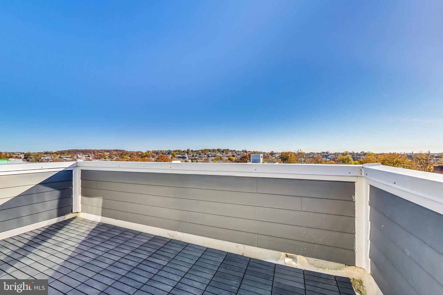 525 KENNEDY ST NW #6, WASHINGTON, District Of Columbia 20011, 2 Bedrooms Bedrooms, ,2 BathroomsBathrooms,Residential,For sale,525 KENNEDY ST NW #6,DCDC2212144 MLS # DCDC2212144
