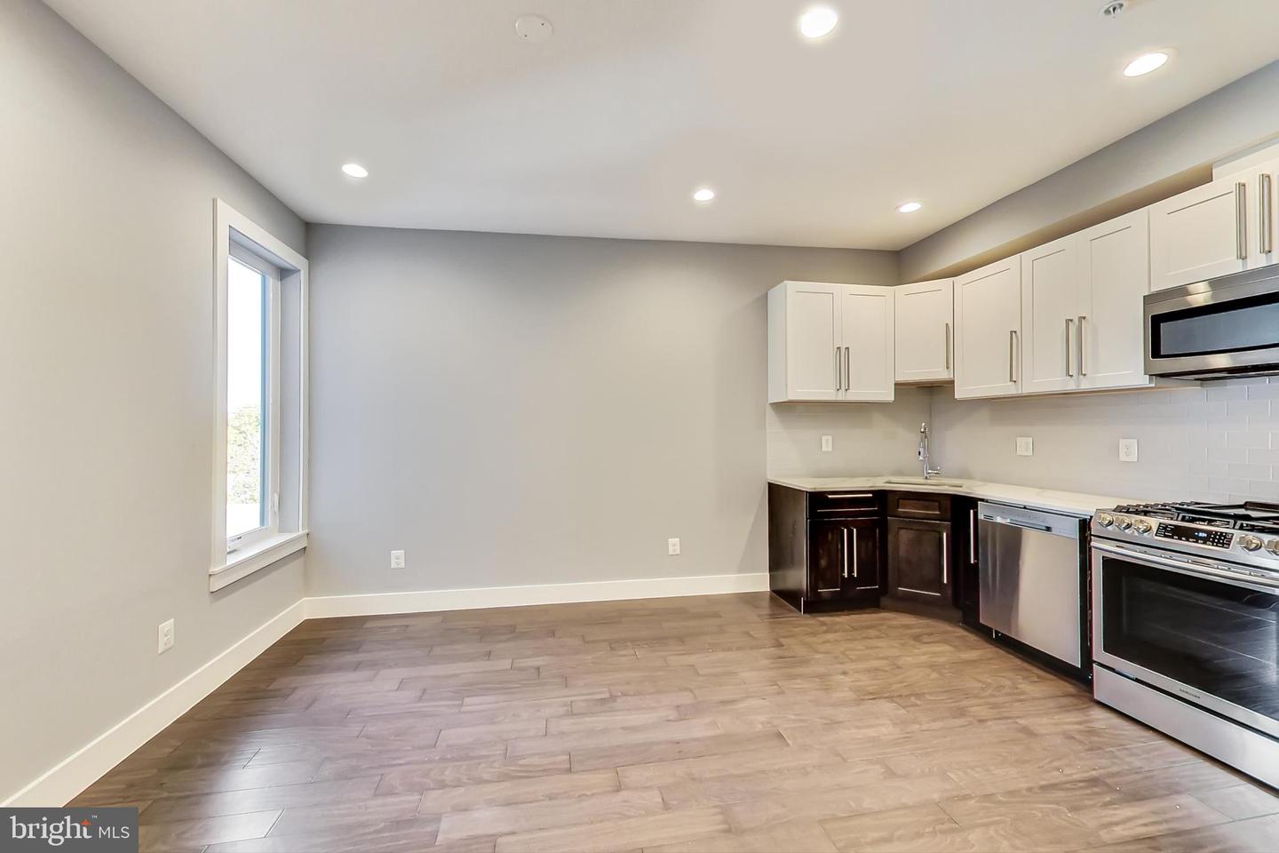525 KENNEDY ST NW #6, WASHINGTON, District Of Columbia 20011, 2 Bedrooms Bedrooms, ,2 BathroomsBathrooms,Residential,For sale,525 KENNEDY ST NW #6,DCDC2212144 MLS # DCDC2212144