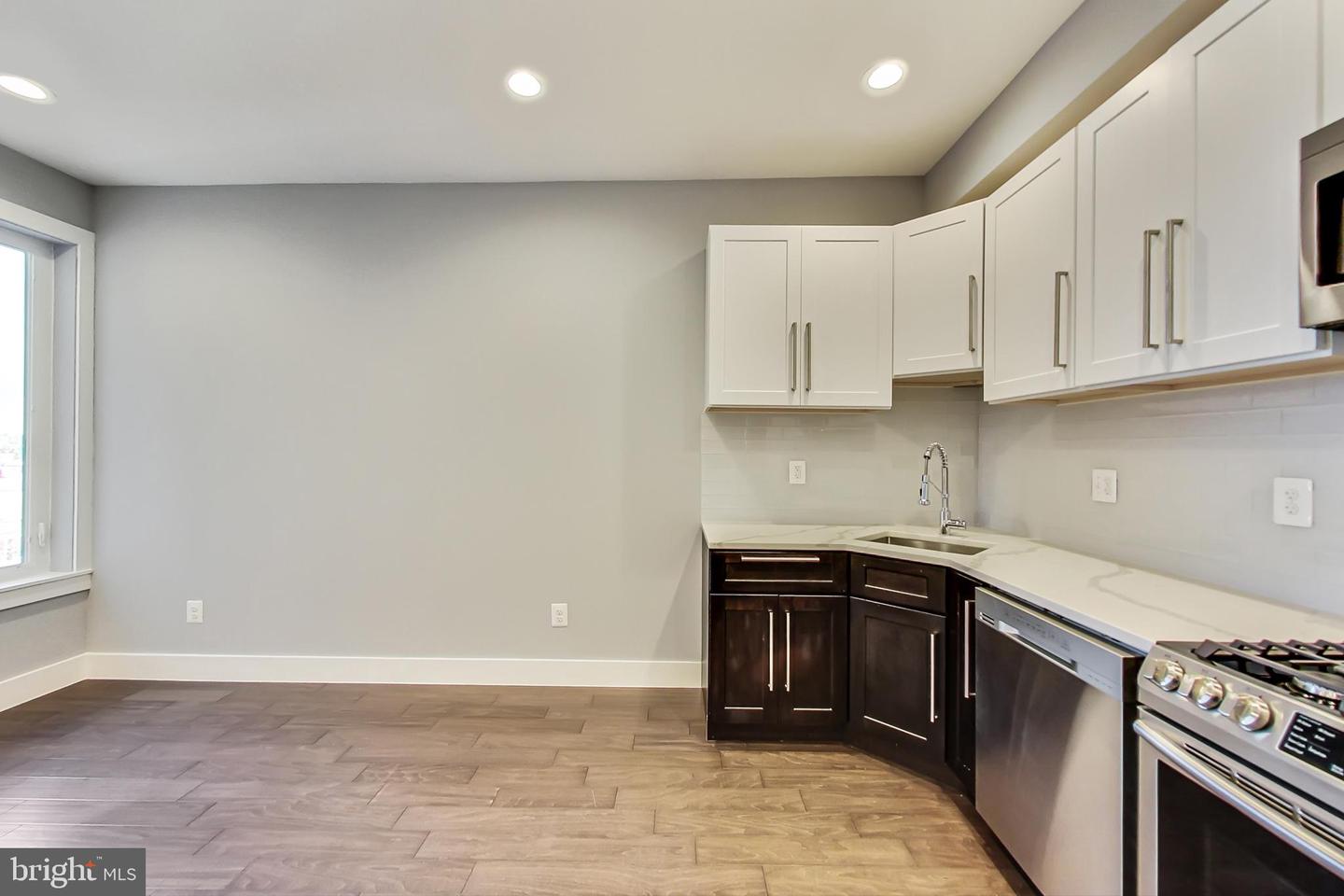 525 KENNEDY ST NW #6, WASHINGTON, District Of Columbia 20011, 2 Bedrooms Bedrooms, ,2 BathroomsBathrooms,Residential,For sale,525 KENNEDY ST NW #6,DCDC2212144 MLS # DCDC2212144