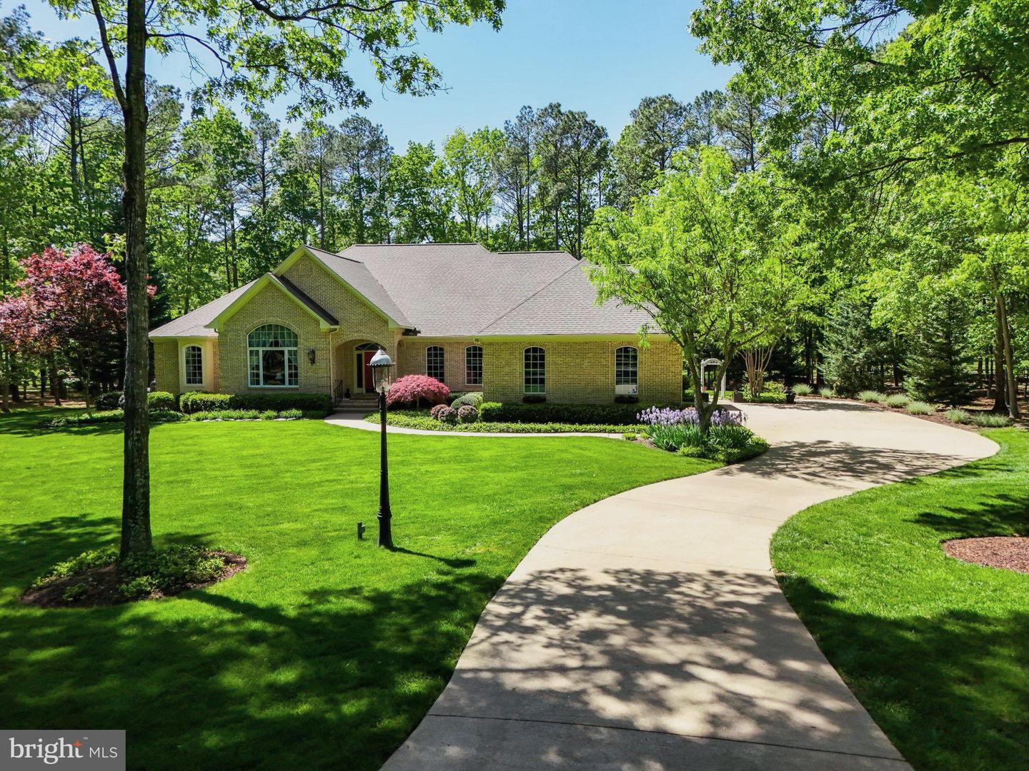 11504 BURNSIDE PL, SPOTSYLVANIA, Virginia 22551, 5 Bedrooms Bedrooms, 18 Rooms Rooms,4 BathroomsBathrooms,Residential,For sale,11504 BURNSIDE PL,VASP2035470 MLS # VASP2035470