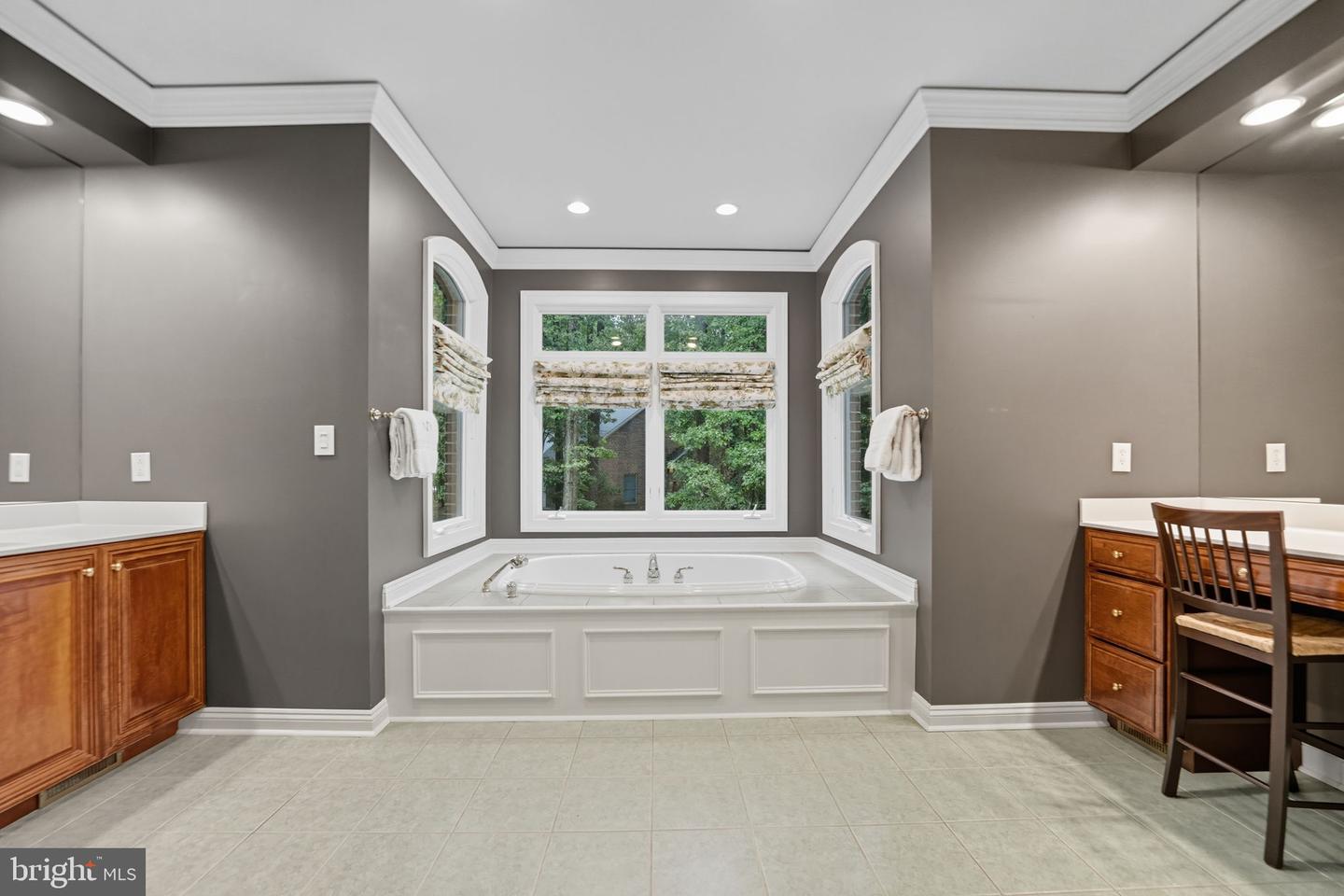 11504 BURNSIDE PL, SPOTSYLVANIA, Virginia 22551, 5 Bedrooms Bedrooms, 18 Rooms Rooms,4 BathroomsBathrooms,Residential,For sale,11504 BURNSIDE PL,VASP2035470 MLS # VASP2035470