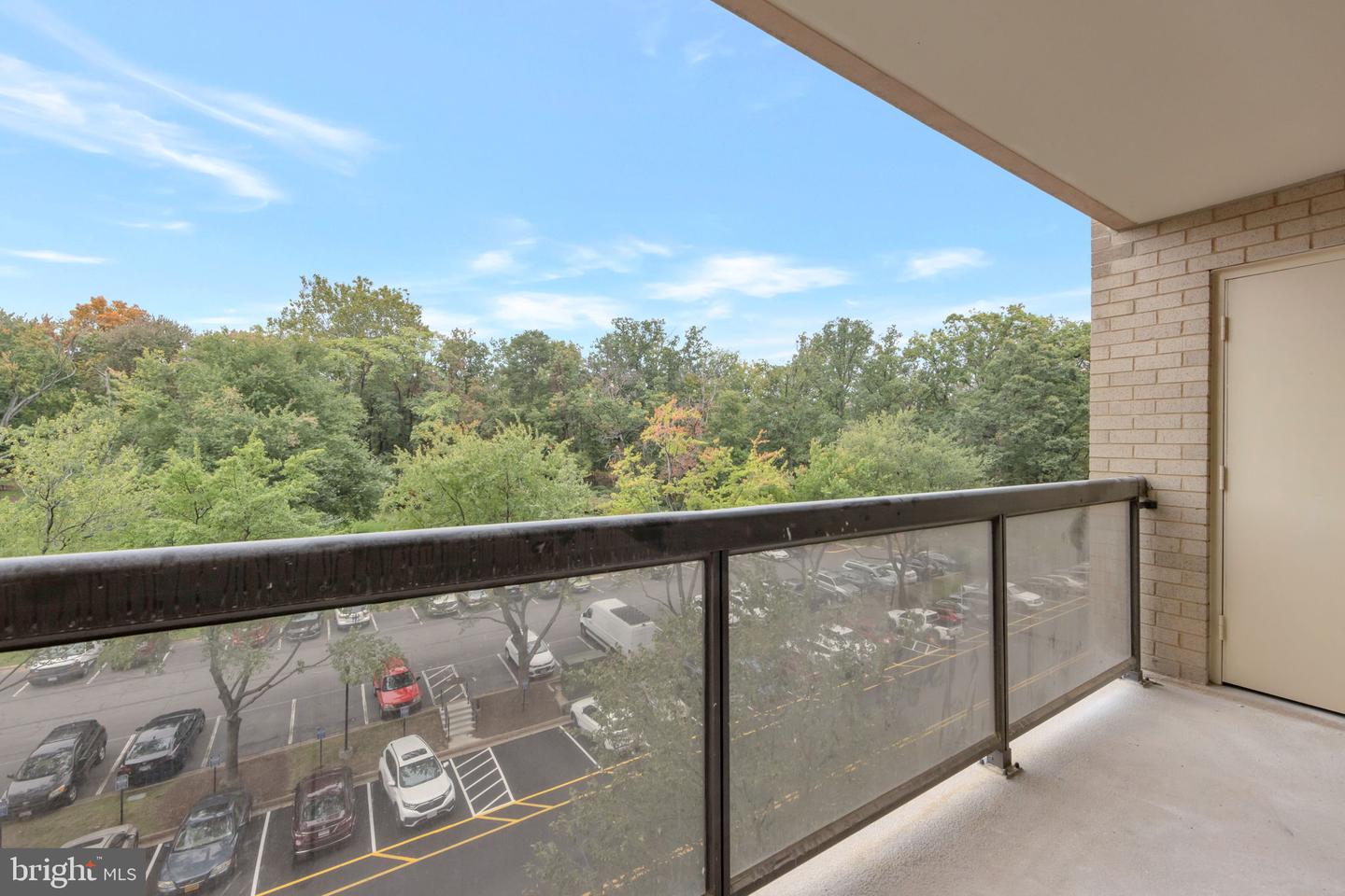 205 YOAKUM PKWY #516, ALEXANDRIA, Virginia 22304, 1 Bedroom Bedrooms, ,1 BathroomBathrooms,Residential,For sale,205 YOAKUM PKWY #516,VAAX2048758 MLS # VAAX2048758