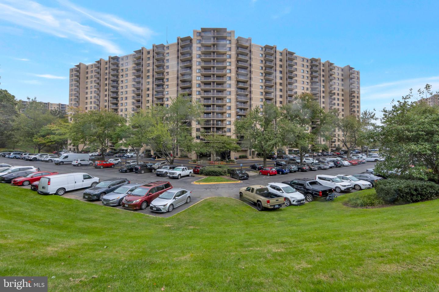 205 YOAKUM PKWY #516, ALEXANDRIA, Virginia 22304, 1 Bedroom Bedrooms, ,1 BathroomBathrooms,Residential,For sale,205 YOAKUM PKWY #516,VAAX2048758 MLS # VAAX2048758
