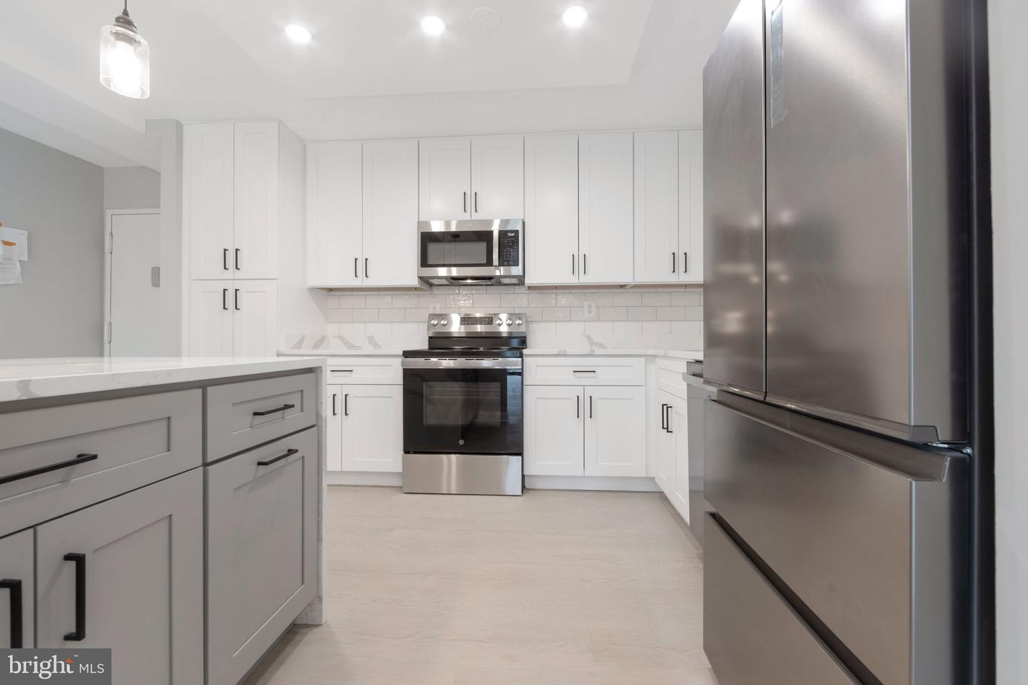 205 YOAKUM PKWY #516, ALEXANDRIA, Virginia 22304, 1 Bedroom Bedrooms, ,1 BathroomBathrooms,Residential,For sale,205 YOAKUM PKWY #516,VAAX2048758 MLS # VAAX2048758
