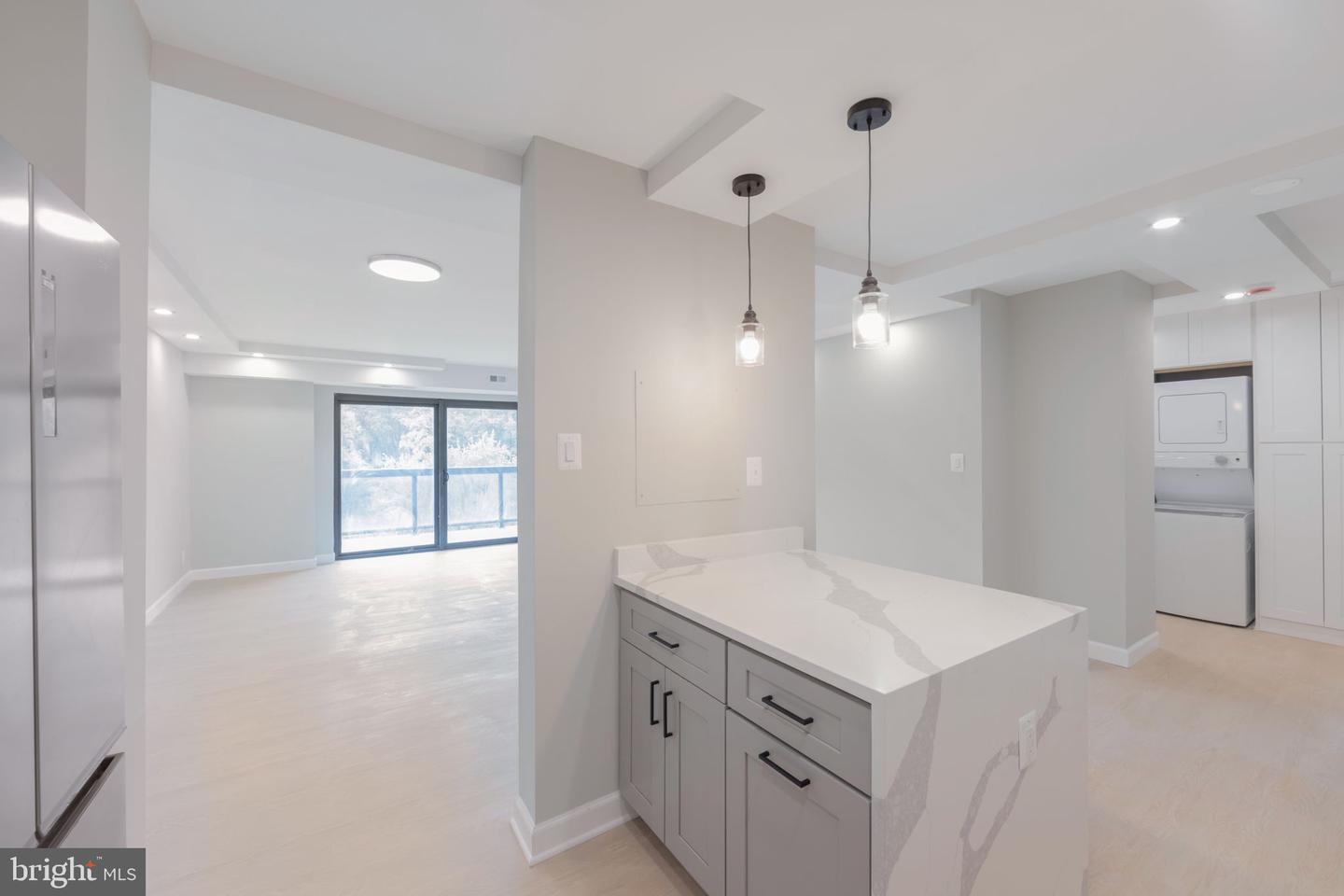 205 YOAKUM PKWY #516, ALEXANDRIA, Virginia 22304, 1 Bedroom Bedrooms, ,1 BathroomBathrooms,Residential,For sale,205 YOAKUM PKWY #516,VAAX2048758 MLS # VAAX2048758