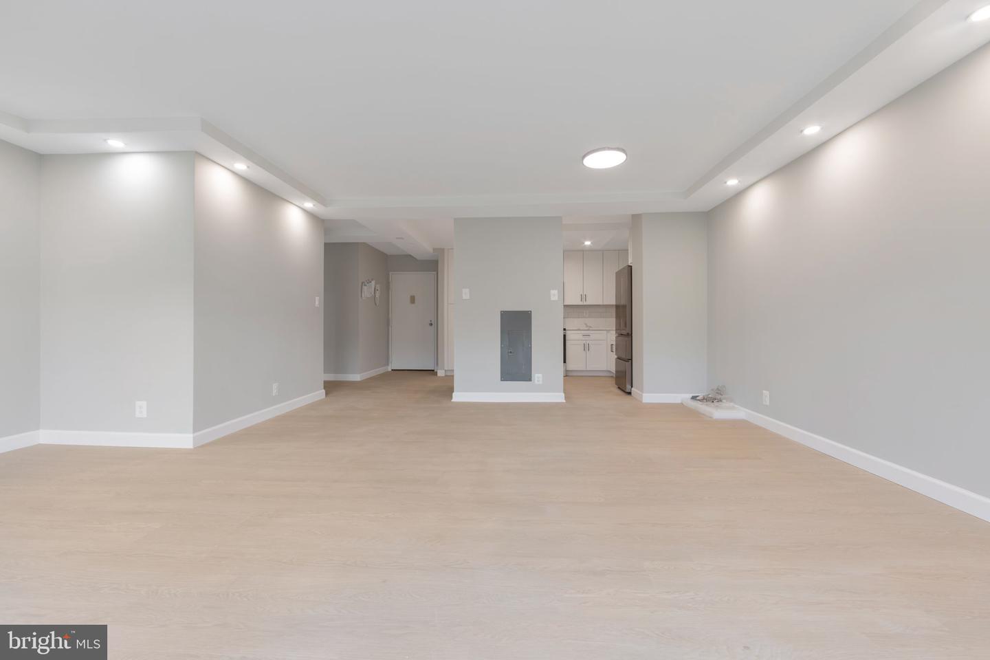 205 YOAKUM PKWY #516, ALEXANDRIA, Virginia 22304, 1 Bedroom Bedrooms, ,1 BathroomBathrooms,Residential,For sale,205 YOAKUM PKWY #516,VAAX2048758 MLS # VAAX2048758
