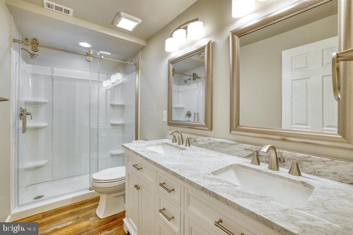 44 SYDNOR ST, HAMILTON, Virginia 20158, 4 Bedrooms Bedrooms, 12 Rooms Rooms,2 BathroomsBathrooms,Residential,For sale,44 SYDNOR ST,VALO2105590 MLS # VALO2105590