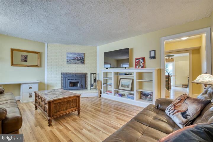 44 SYDNOR ST, HAMILTON, Virginia 20158, 4 Bedrooms Bedrooms, 12 Rooms Rooms,2 BathroomsBathrooms,Residential,For sale,44 SYDNOR ST,VALO2105590 MLS # VALO2105590