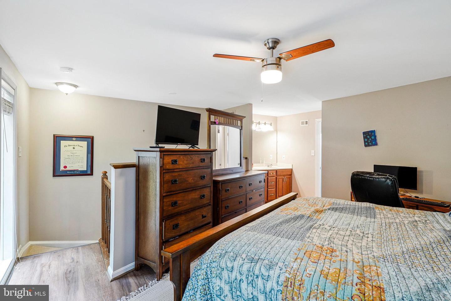 11269 SILENTWOOD LN, RESTON, Virginia 20191, 2 Bedrooms Bedrooms, 9 Rooms Rooms,2 BathroomsBathrooms,Residential,For sale,11269 SILENTWOOD LN,VAFX2264148 MLS # VAFX2264148