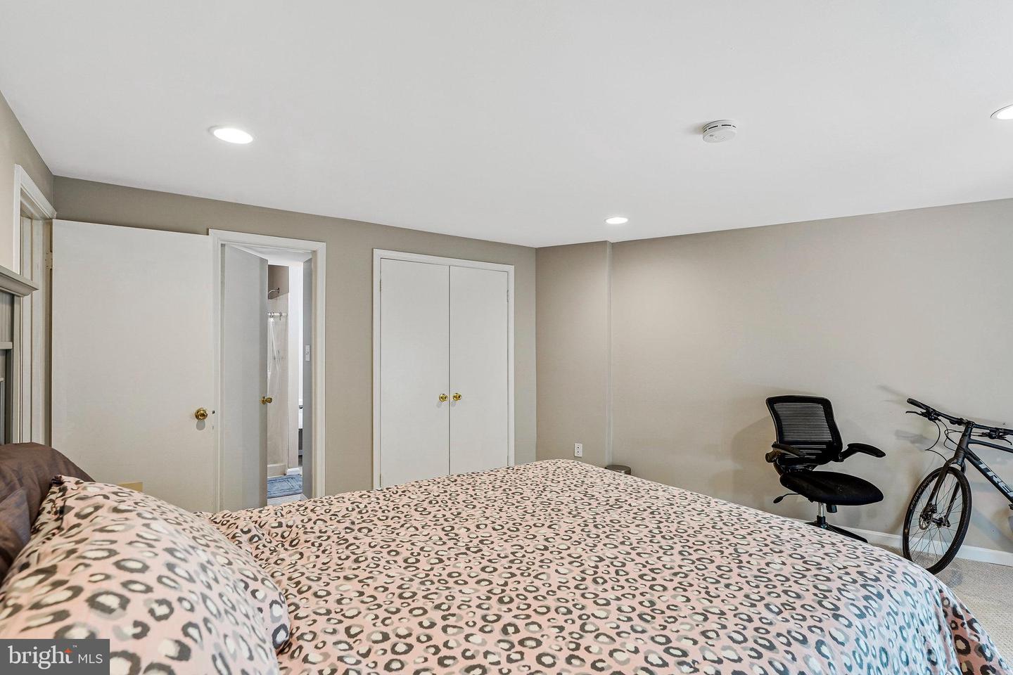 11269 SILENTWOOD LN, RESTON, Virginia 20191, 2 Bedrooms Bedrooms, 9 Rooms Rooms,2 BathroomsBathrooms,Residential,For sale,11269 SILENTWOOD LN,VAFX2264148 MLS # VAFX2264148