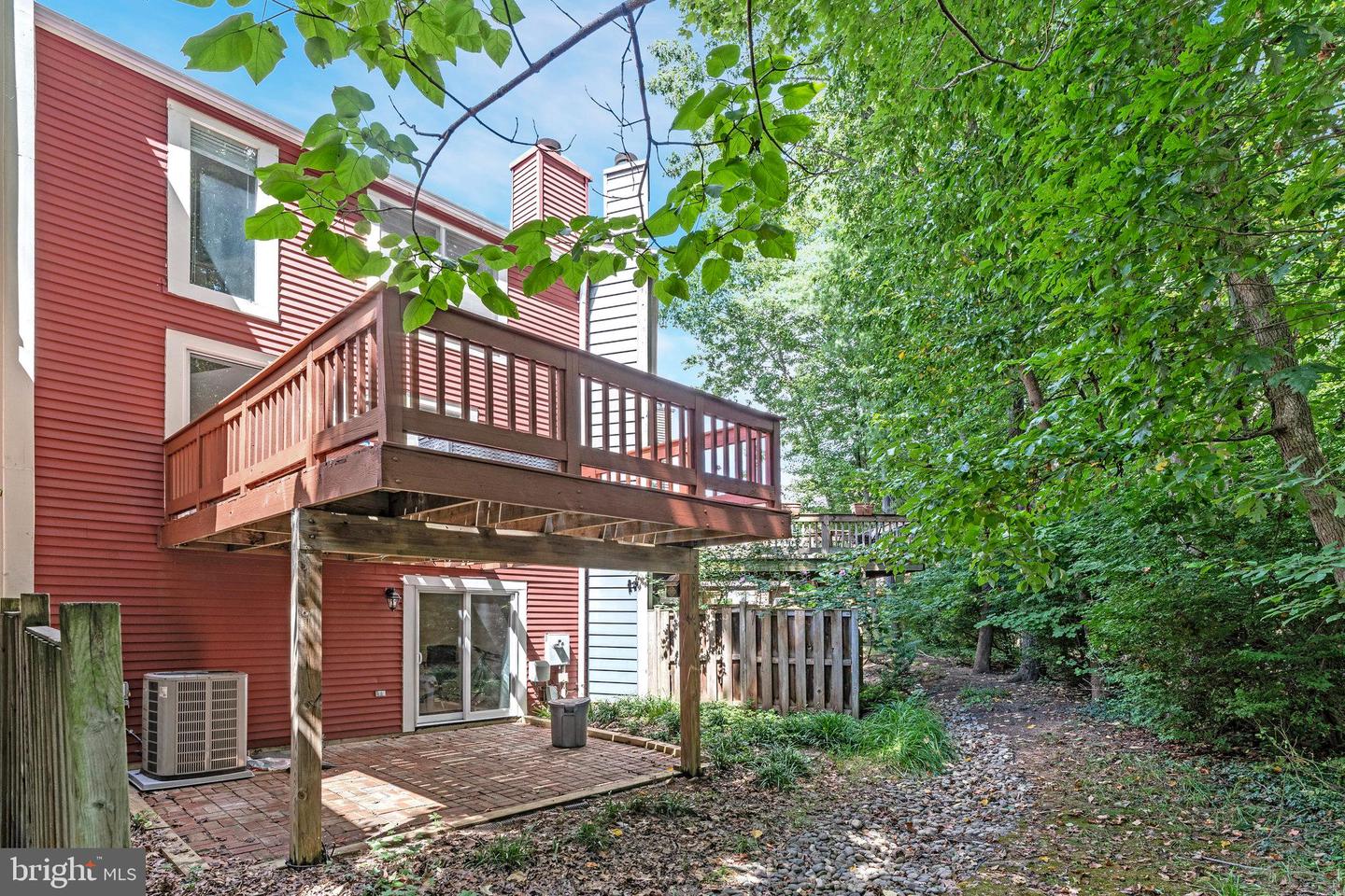 11269 SILENTWOOD LN, RESTON, Virginia 20191, 2 Bedrooms Bedrooms, 9 Rooms Rooms,2 BathroomsBathrooms,Residential,For sale,11269 SILENTWOOD LN,VAFX2264148 MLS # VAFX2264148