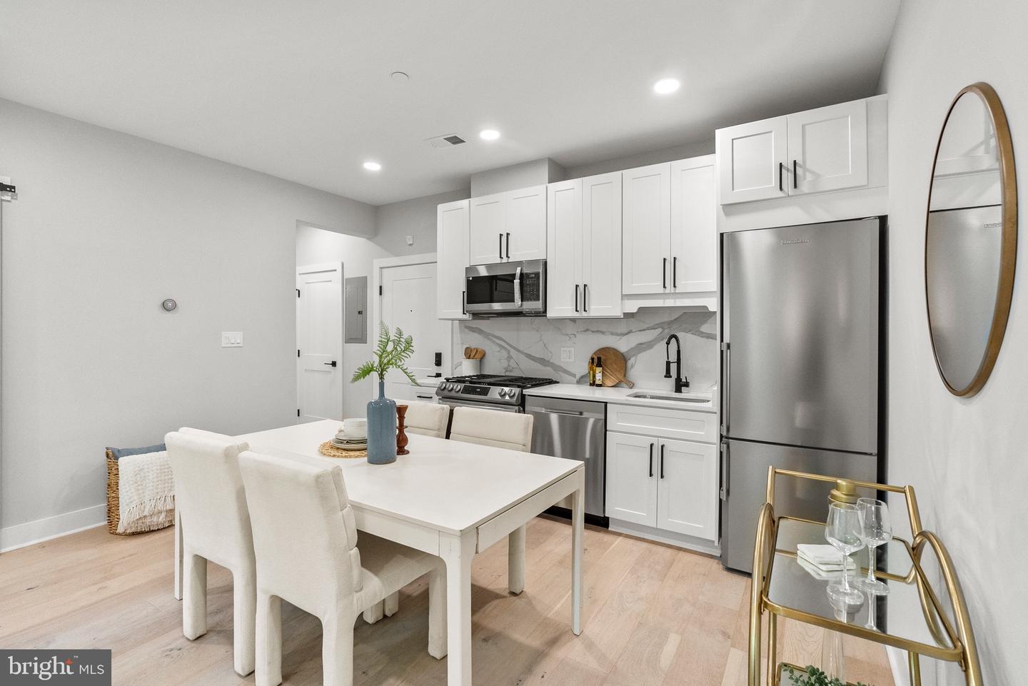 2019 M ST NE #1, WASHINGTON, District Of Columbia 20002, 2 Bedrooms Bedrooms, ,2 BathroomsBathrooms,Residential,For sale,2019 M ST NE #1,DCDC2220830 MLS # DCDC2220830