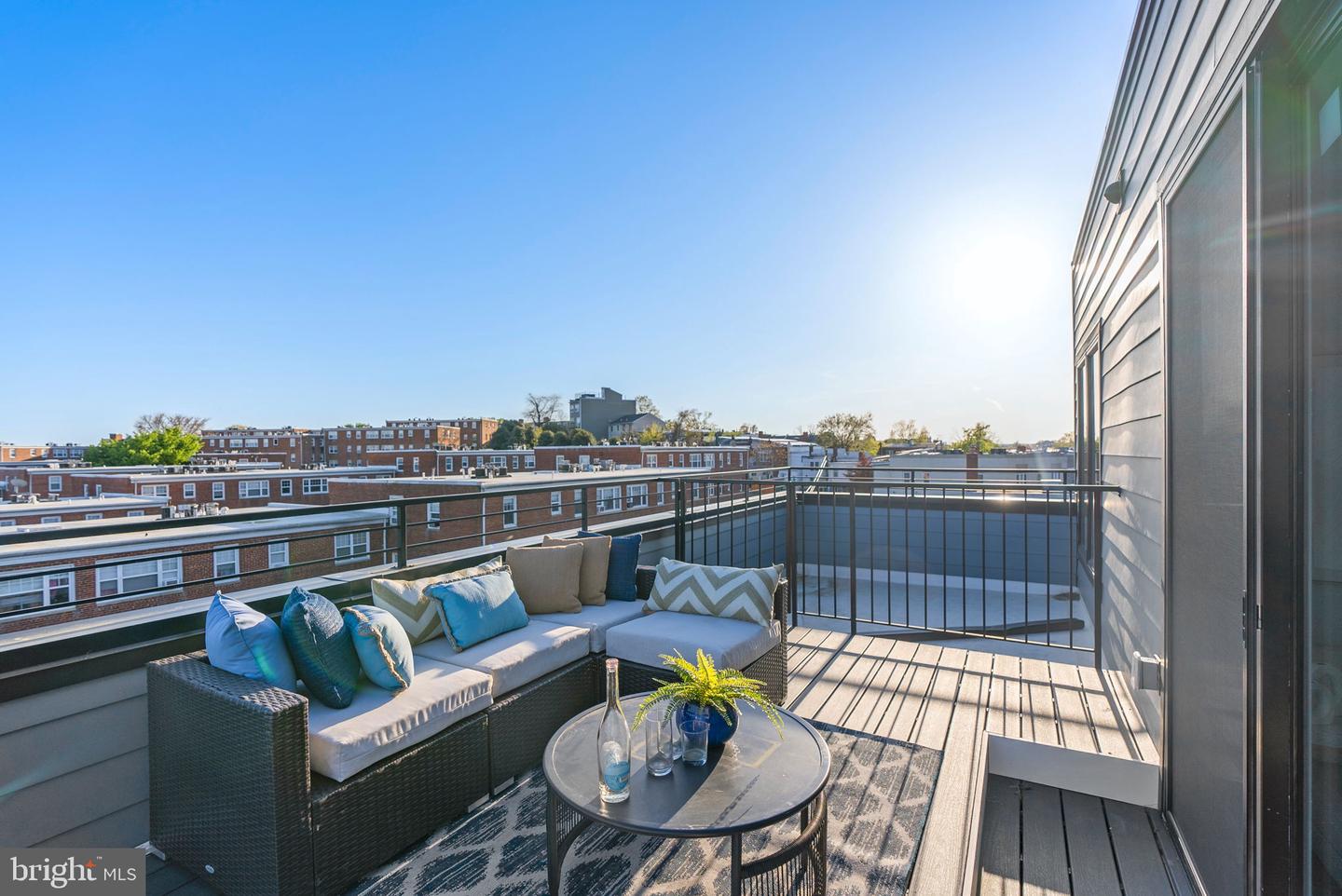 2019 M ST NE #PH9, WASHINGTON, District Of Columbia 20002, 2 Bedrooms Bedrooms, ,2 BathroomsBathrooms,Residential,For sale,2019 M ST NE #PH9,DCDC2220834 MLS # DCDC2220834