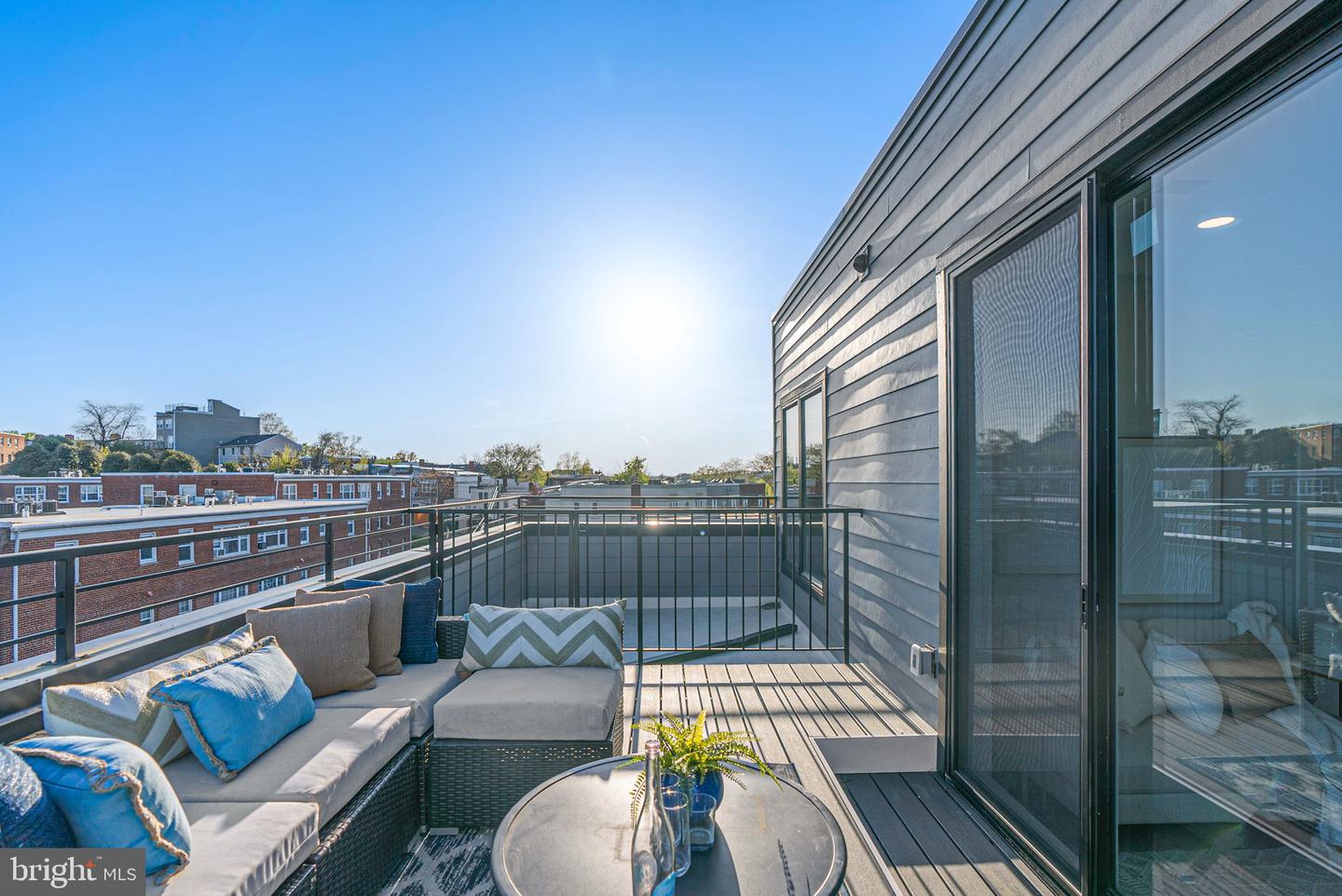2019 M ST NE #PH9, WASHINGTON, District Of Columbia 20002, 2 Bedrooms Bedrooms, ,2 BathroomsBathrooms,Residential,For sale,2019 M ST NE #PH9,DCDC2220834 MLS # DCDC2220834