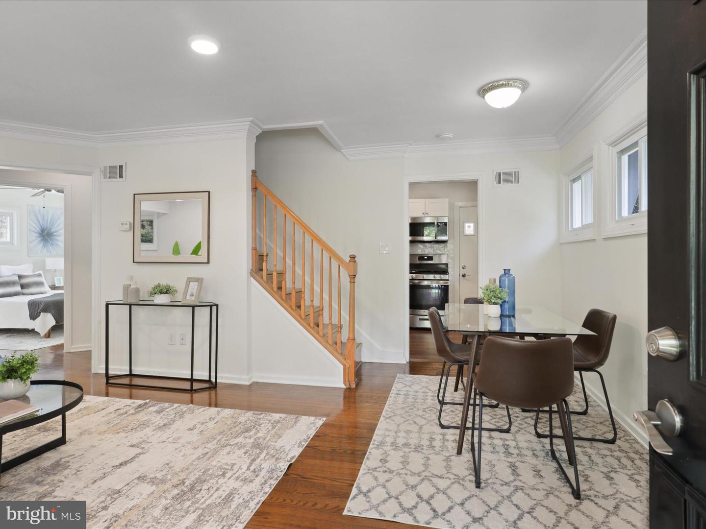 6408 CAVALIER DR, ALEXANDRIA, Virginia 22307, 3 Bedrooms Bedrooms, ,2 BathroomsBathrooms,Residential,For sale,6408 CAVALIER DR,VAFX2265986 MLS # VAFX2265986