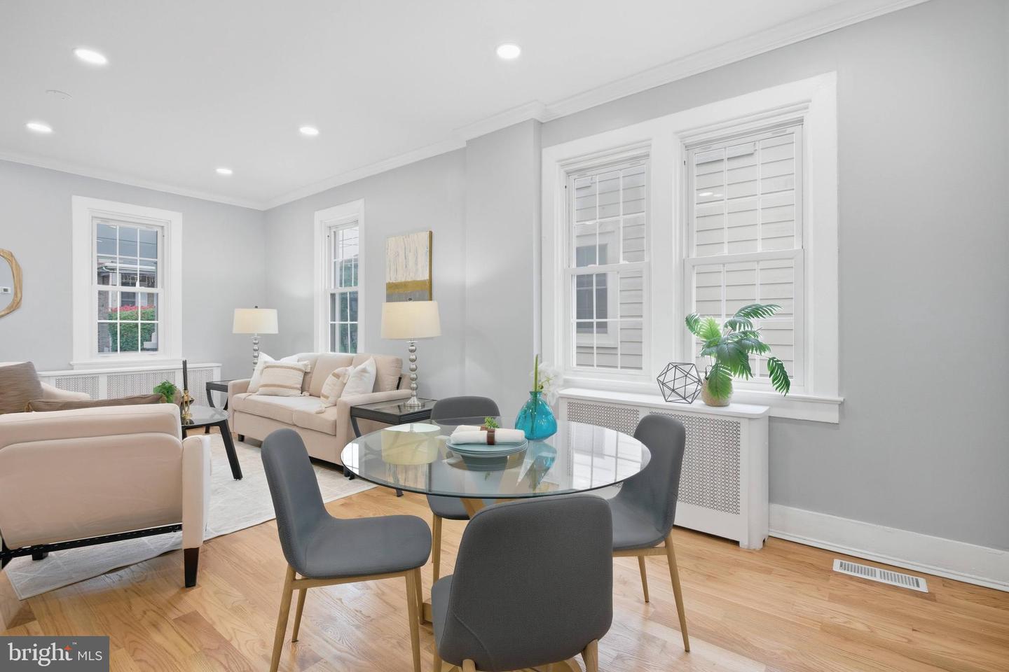 401 HUME AVE #A, ALEXANDRIA, Virginia 22301, 3 Bedrooms Bedrooms, ,1 BathroomBathrooms,Residential,For sale,401 HUME AVE #A,VAAX2049652 MLS # VAAX2049652