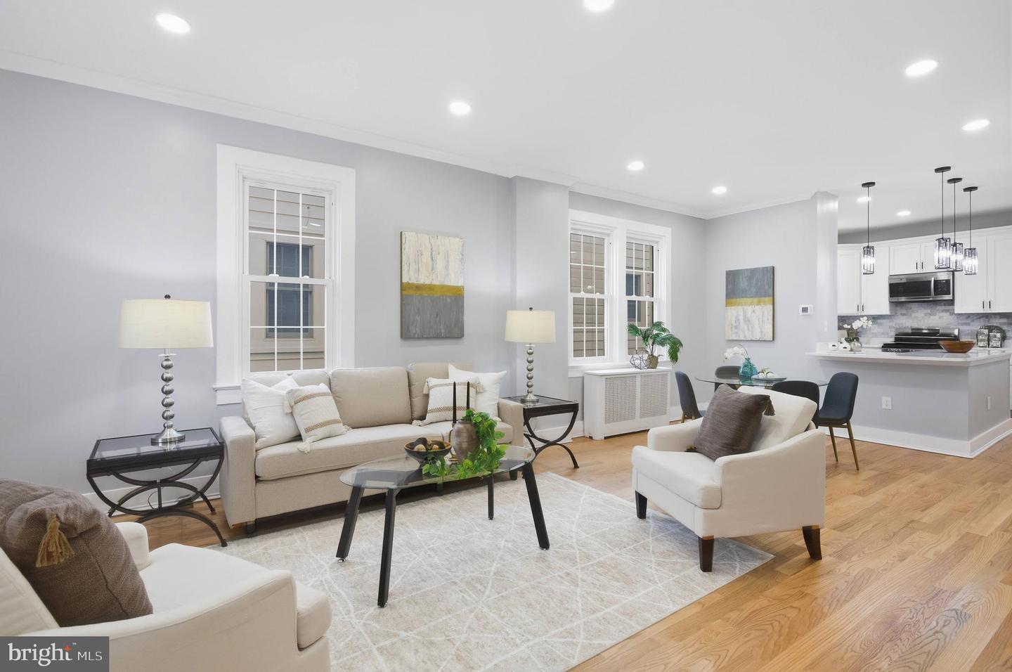 401 HUME AVE #A, ALEXANDRIA, Virginia 22301, 3 Bedrooms Bedrooms, ,1 BathroomBathrooms,Residential,For sale,401 HUME AVE #A,VAAX2049652 MLS # VAAX2049652