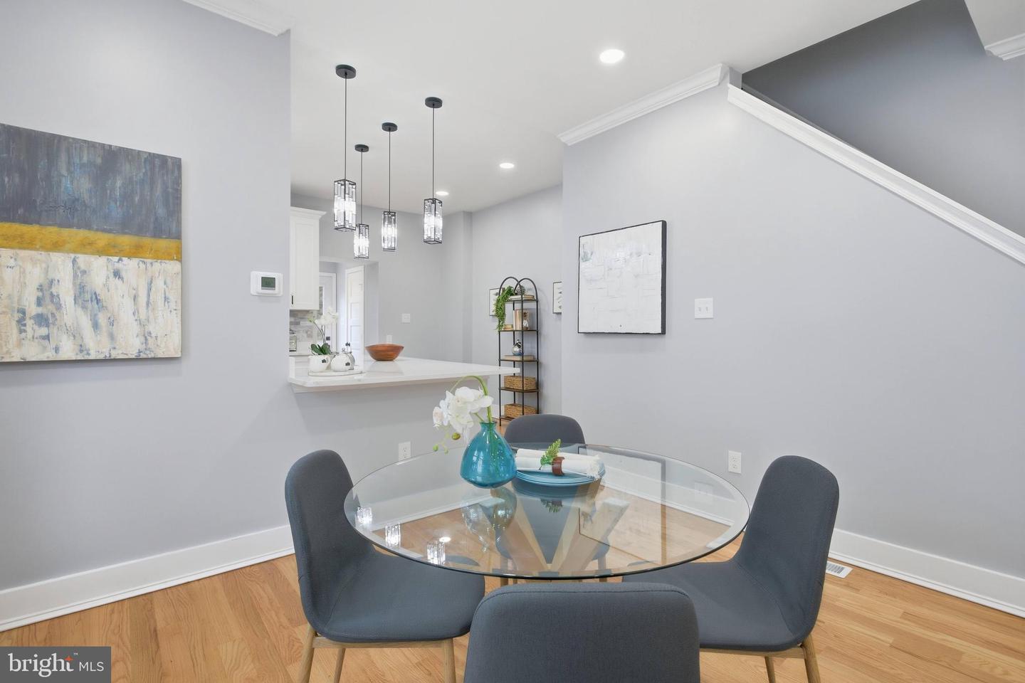 401 HUME AVE #A, ALEXANDRIA, Virginia 22301, 3 Bedrooms Bedrooms, ,1 BathroomBathrooms,Residential,For sale,401 HUME AVE #A,VAAX2049652 MLS # VAAX2049652