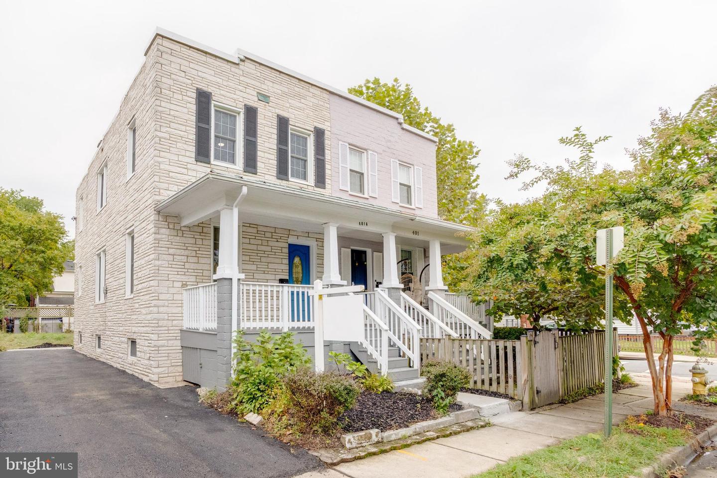 401 HUME AVE #A, ALEXANDRIA, Virginia 22301, 3 Bedrooms Bedrooms, ,1 BathroomBathrooms,Residential,For sale,401 HUME AVE #A,VAAX2049652 MLS # VAAX2049652