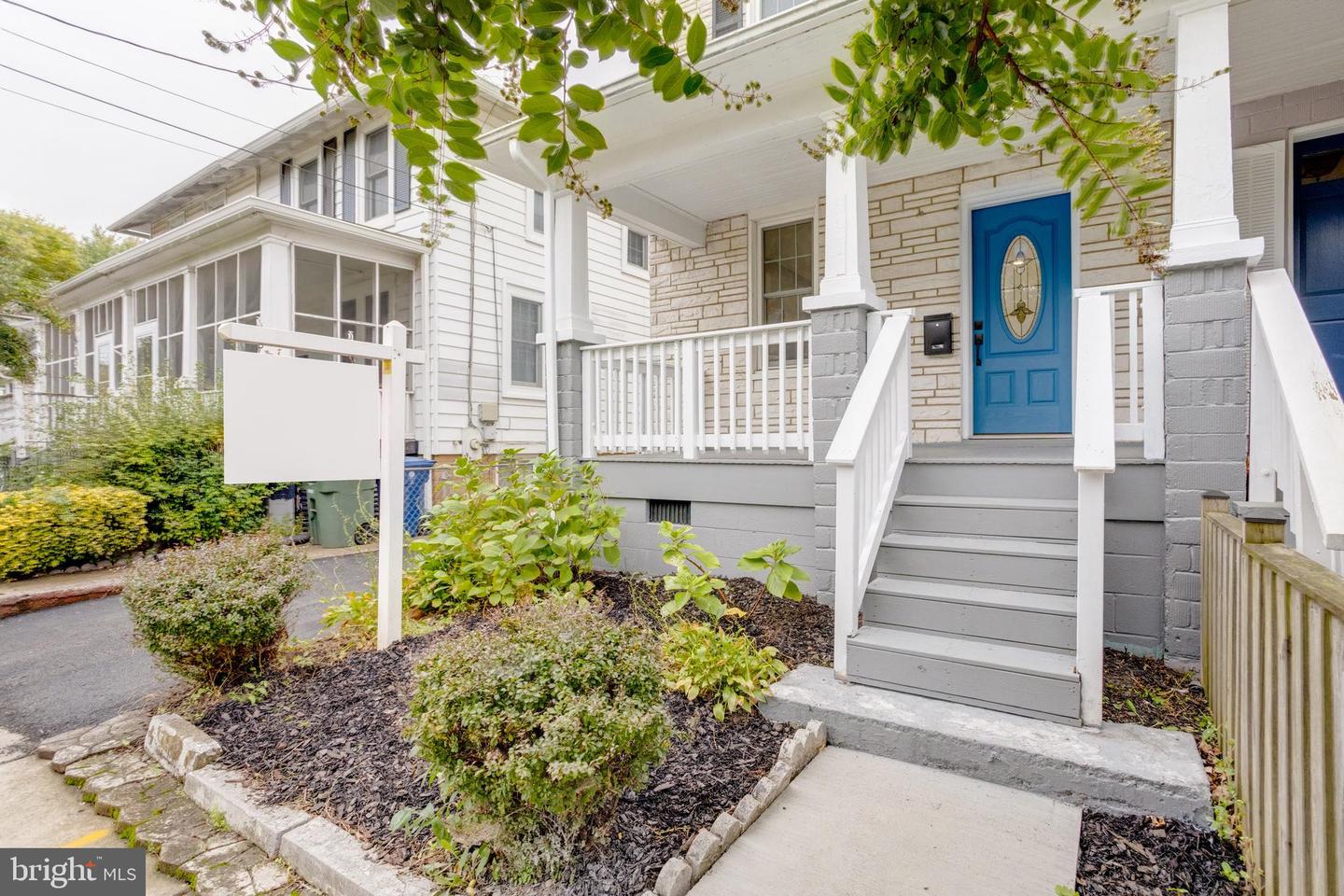 401 HUME AVE #A, ALEXANDRIA, Virginia 22301, 3 Bedrooms Bedrooms, ,1 BathroomBathrooms,Residential,For sale,401 HUME AVE #A,VAAX2049652 MLS # VAAX2049652