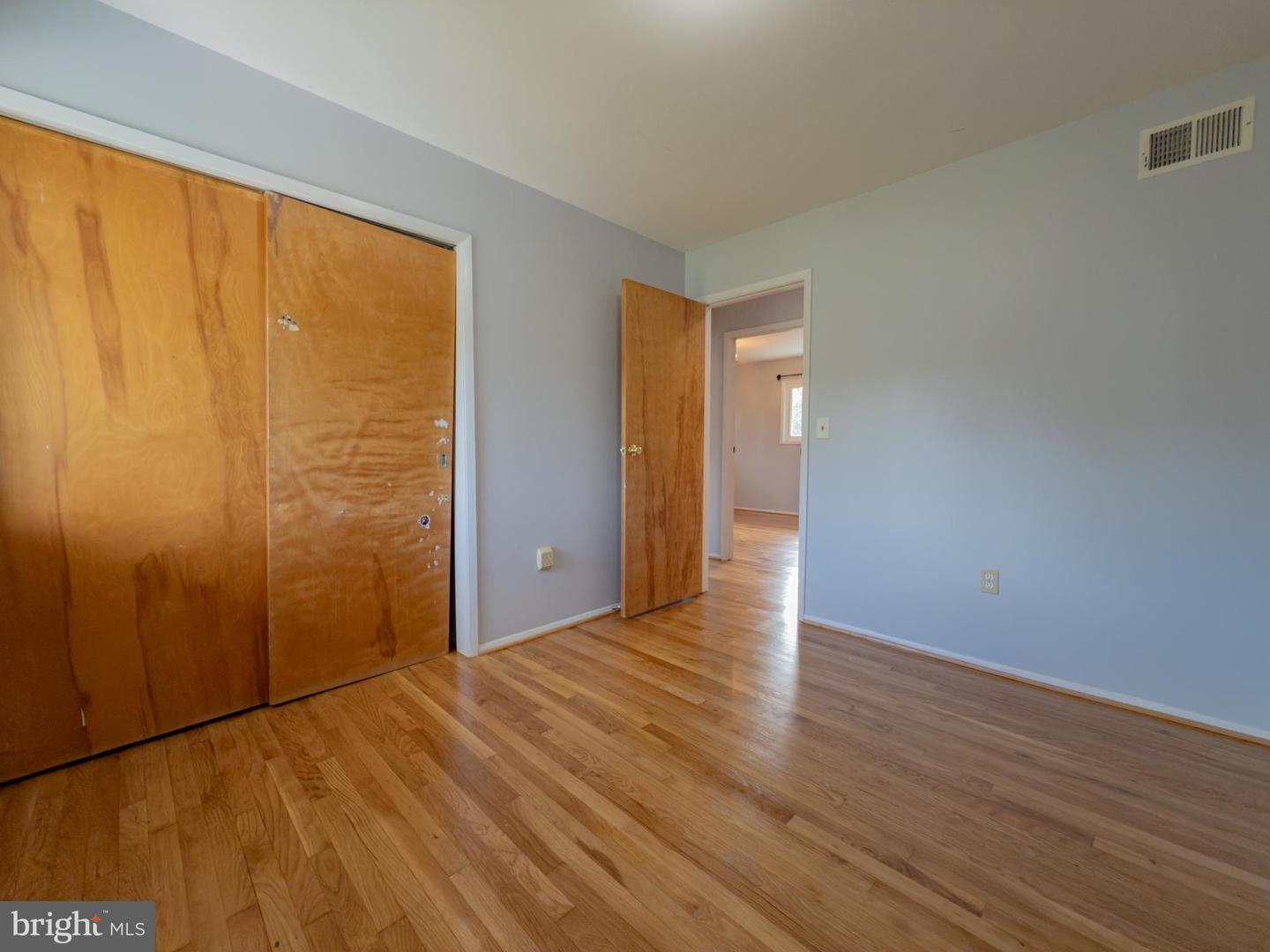 824 CONSTELLATION DR, GREAT FALLS, Virginia 22066, 5 Bedrooms Bedrooms, ,3 BathroomsBathrooms,Residential,For sale,824 CONSTELLATION DR,VAFX2267546 MLS # VAFX2267546