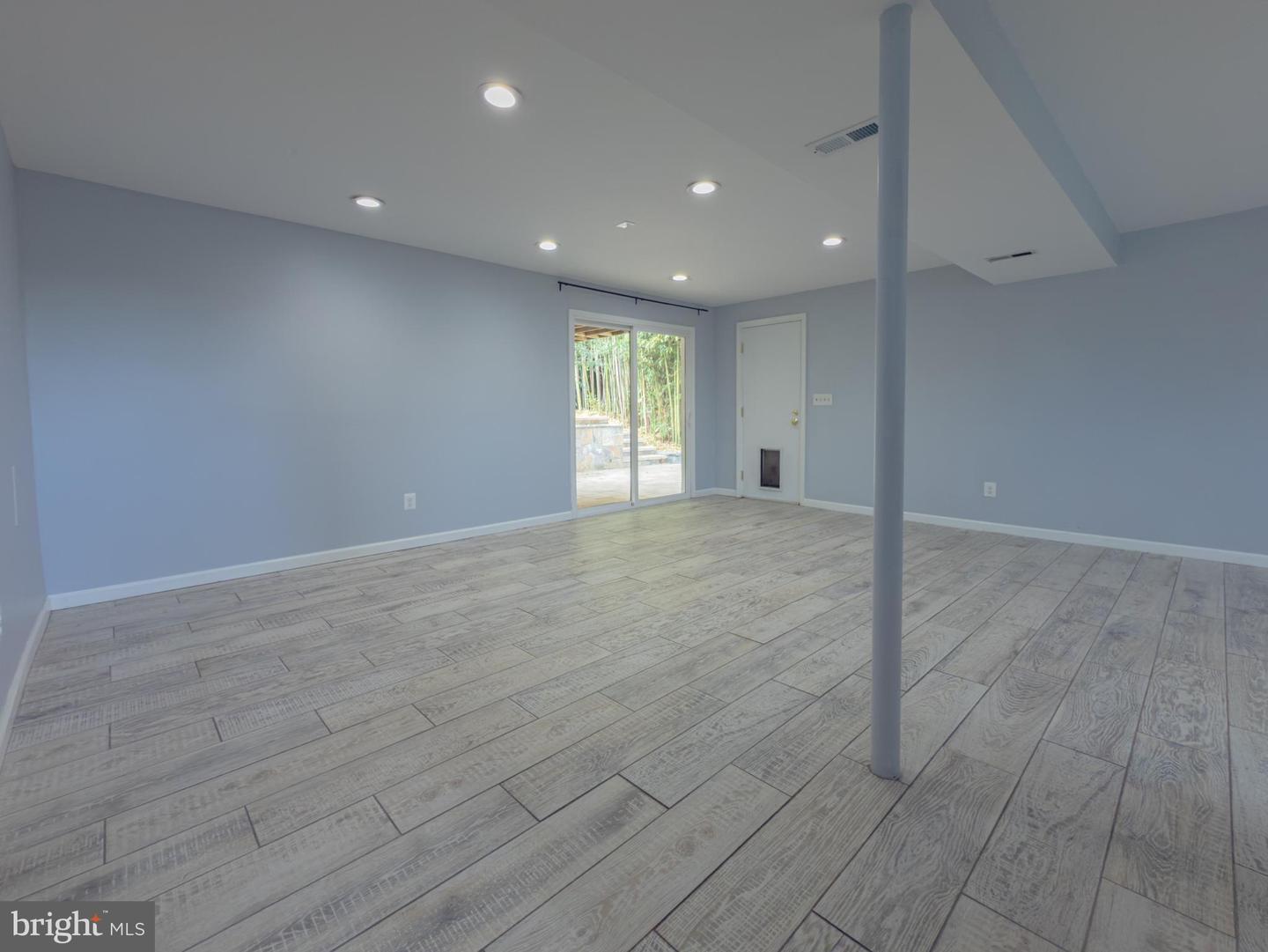 824 CONSTELLATION DR, GREAT FALLS, Virginia 22066, 5 Bedrooms Bedrooms, ,3 BathroomsBathrooms,Residential,For sale,824 CONSTELLATION DR,VAFX2267546 MLS # VAFX2267546