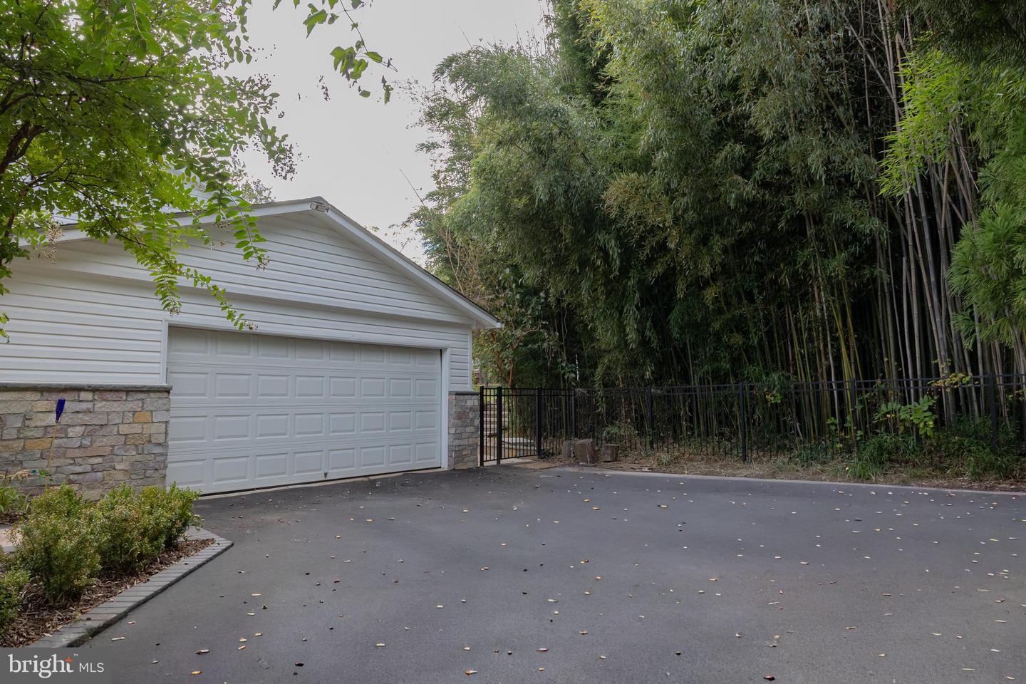 824 CONSTELLATION DR, GREAT FALLS, Virginia 22066, 5 Bedrooms Bedrooms, ,3 BathroomsBathrooms,Residential,For sale,824 CONSTELLATION DR,VAFX2267546 MLS # VAFX2267546