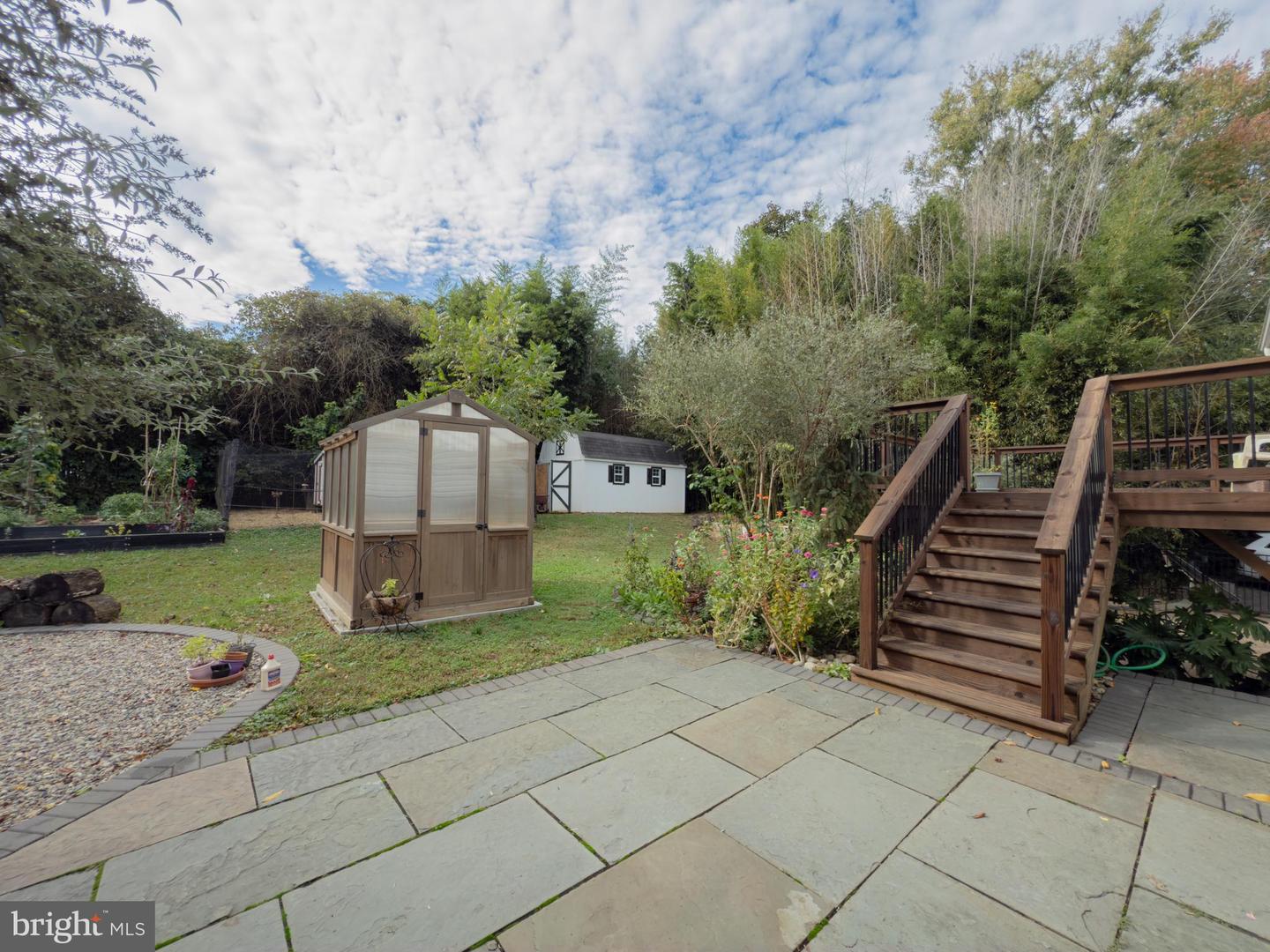 824 CONSTELLATION DR, GREAT FALLS, Virginia 22066, 5 Bedrooms Bedrooms, ,3 BathroomsBathrooms,Residential,For sale,824 CONSTELLATION DR,VAFX2267546 MLS # VAFX2267546