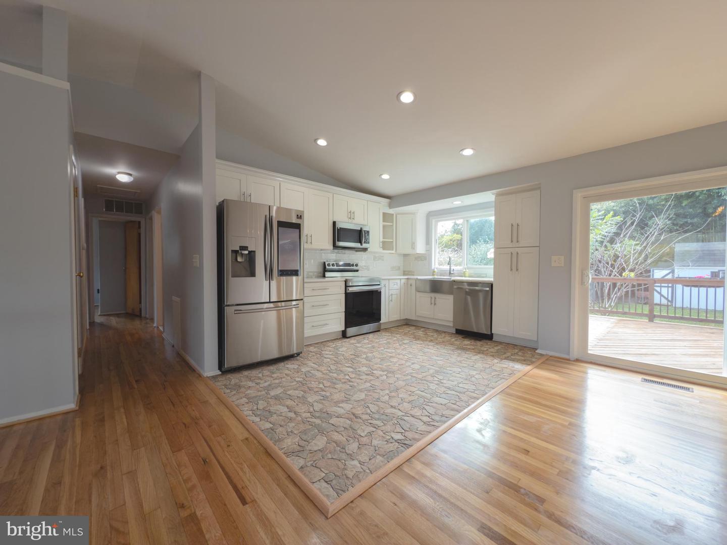 824 CONSTELLATION DR, GREAT FALLS, Virginia 22066, 5 Bedrooms Bedrooms, ,3 BathroomsBathrooms,Residential,For sale,824 CONSTELLATION DR,VAFX2267546 MLS # VAFX2267546