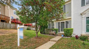 2648 MIRANDA CT, WOODBRIDGE, Virginia 22191, 3 Bedrooms Bedrooms, ,3 BathroomsBathrooms,Residential,For sale,2648 MIRANDA CT,VAPW2104238 MLS # VAPW2104238
