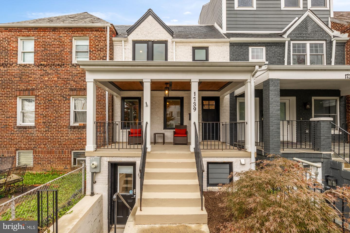 1739 D ST NE, WASHINGTON, District Of Columbia 20002, 4 Bedrooms Bedrooms, ,3 BathroomsBathrooms,Residential,For sale,1739 D ST NE,DCDC2223318 MLS # DCDC2223318