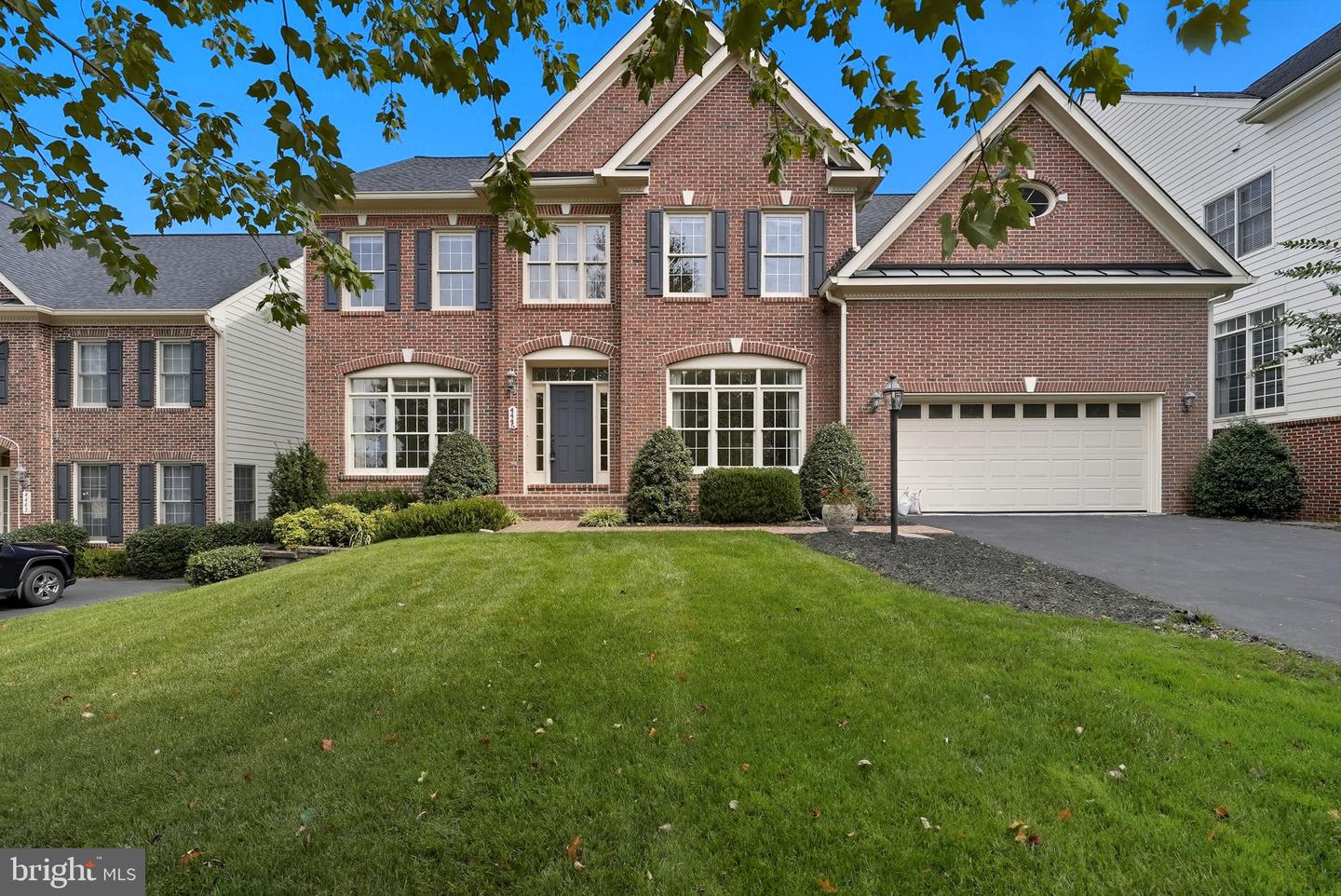 4445 TUSCANY CT, WOODBRIDGE, Virginia 22192, 4 Bedrooms Bedrooms, ,3 BathroomsBathrooms,Residential,For sale,4445 TUSCANY CT,VAPW2104616 MLS # VAPW2104616