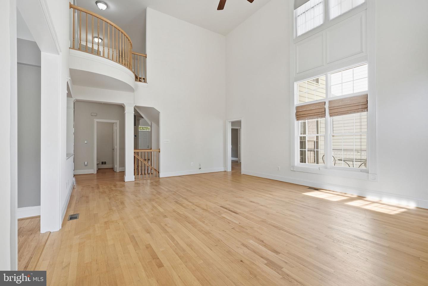 4445 TUSCANY CT, WOODBRIDGE, Virginia 22192, 4 Bedrooms Bedrooms, ,3 BathroomsBathrooms,Residential,For sale,4445 TUSCANY CT,VAPW2104616 MLS # VAPW2104616
