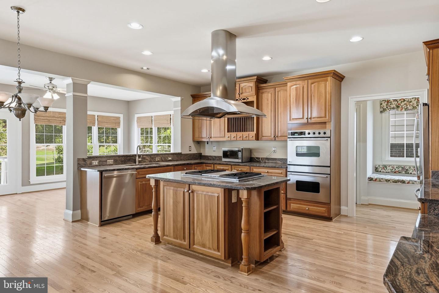 4445 TUSCANY CT, WOODBRIDGE, Virginia 22192, 4 Bedrooms Bedrooms, ,3 BathroomsBathrooms,Residential,For sale,4445 TUSCANY CT,VAPW2104616 MLS # VAPW2104616