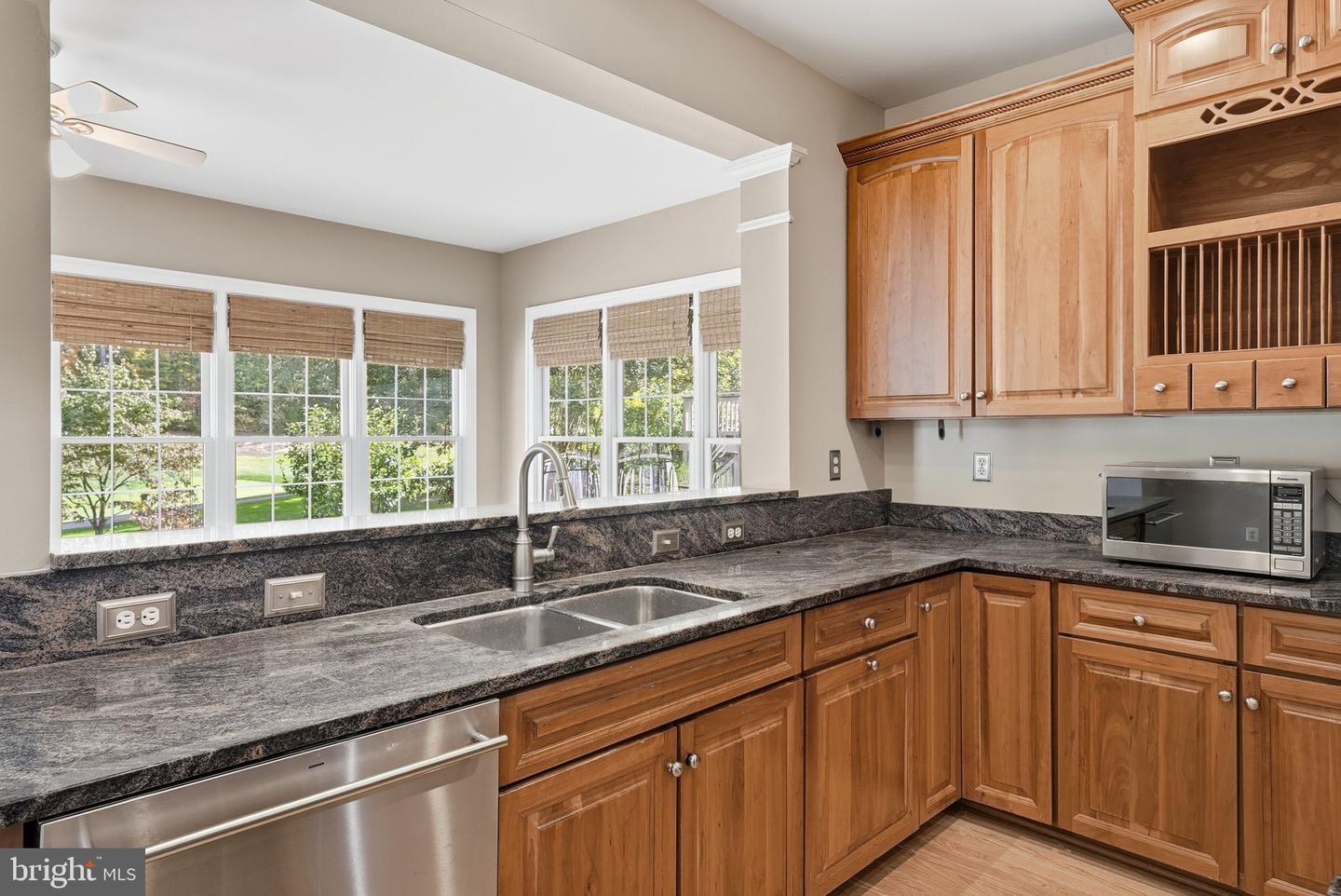 4445 TUSCANY CT, WOODBRIDGE, Virginia 22192, 4 Bedrooms Bedrooms, ,3 BathroomsBathrooms,Residential,For sale,4445 TUSCANY CT,VAPW2104616 MLS # VAPW2104616