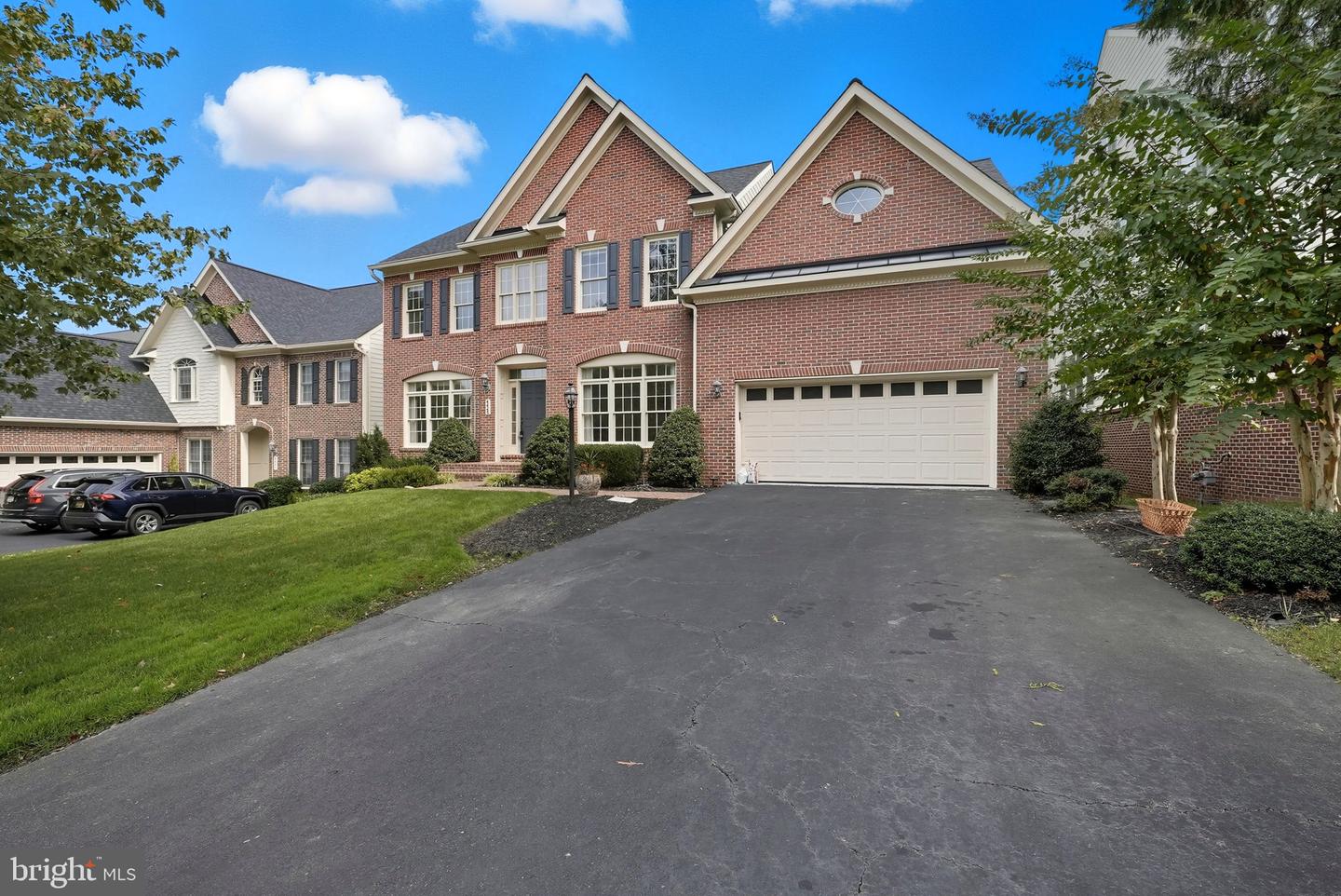 4445 TUSCANY CT, WOODBRIDGE, Virginia 22192, 4 Bedrooms Bedrooms, ,3 BathroomsBathrooms,Residential,For sale,4445 TUSCANY CT,VAPW2104616 MLS # VAPW2104616