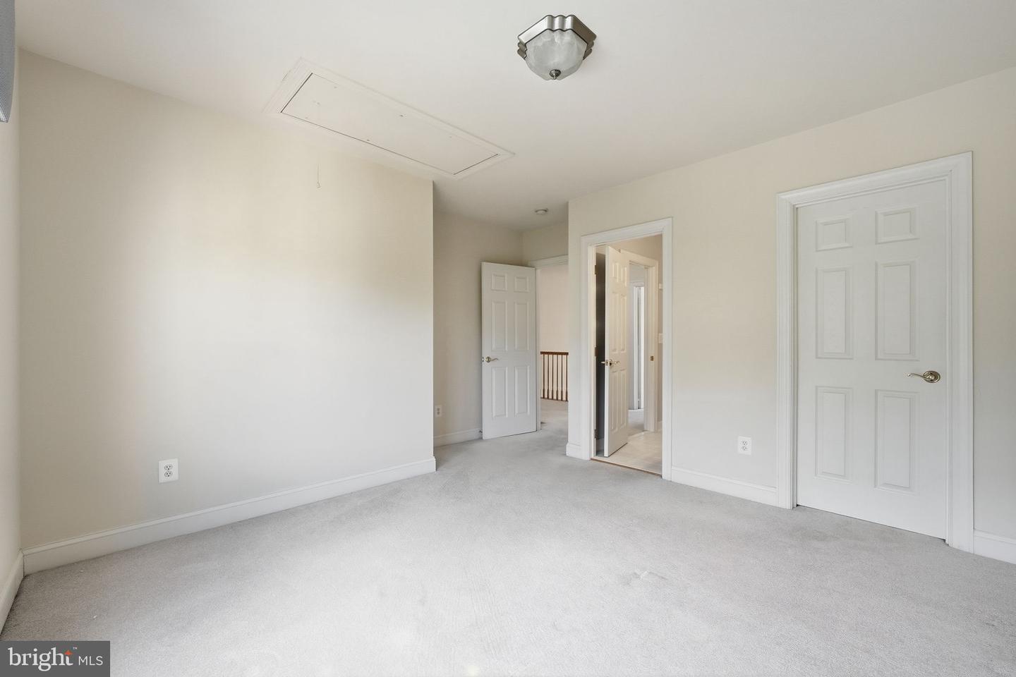 4445 TUSCANY CT, WOODBRIDGE, Virginia 22192, 4 Bedrooms Bedrooms, ,3 BathroomsBathrooms,Residential,For sale,4445 TUSCANY CT,VAPW2104616 MLS # VAPW2104616