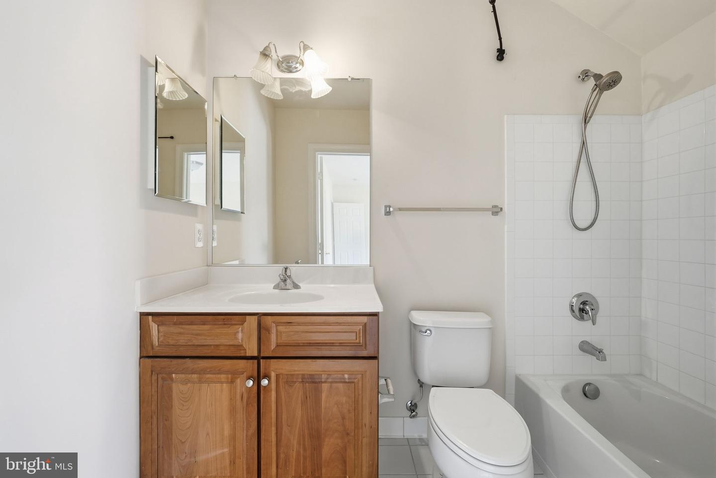 4445 TUSCANY CT, WOODBRIDGE, Virginia 22192, 4 Bedrooms Bedrooms, ,3 BathroomsBathrooms,Residential,For sale,4445 TUSCANY CT,VAPW2104616 MLS # VAPW2104616