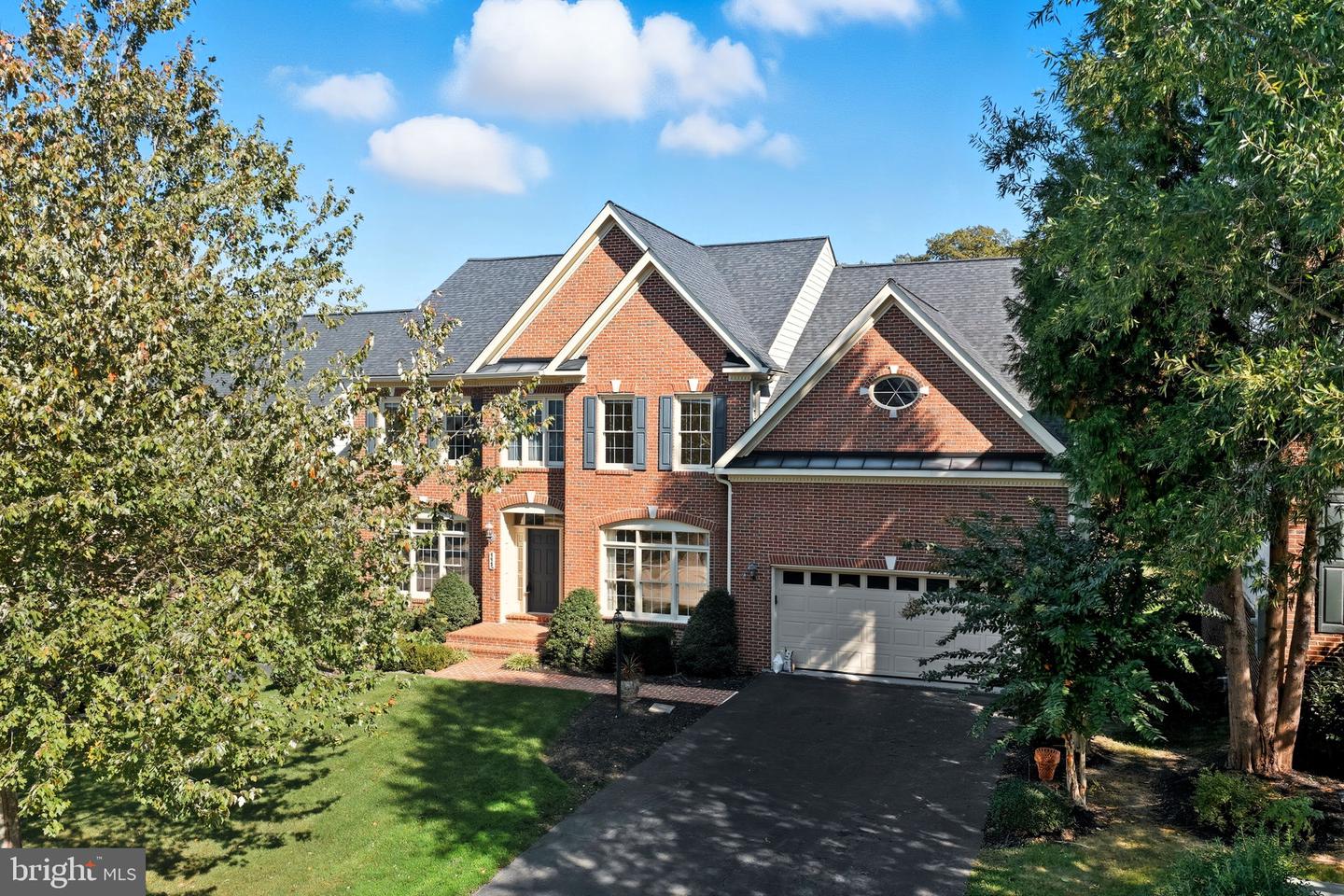 4445 TUSCANY CT, WOODBRIDGE, Virginia 22192, 4 Bedrooms Bedrooms, ,3 BathroomsBathrooms,Residential,For sale,4445 TUSCANY CT,VAPW2104616 MLS # VAPW2104616
